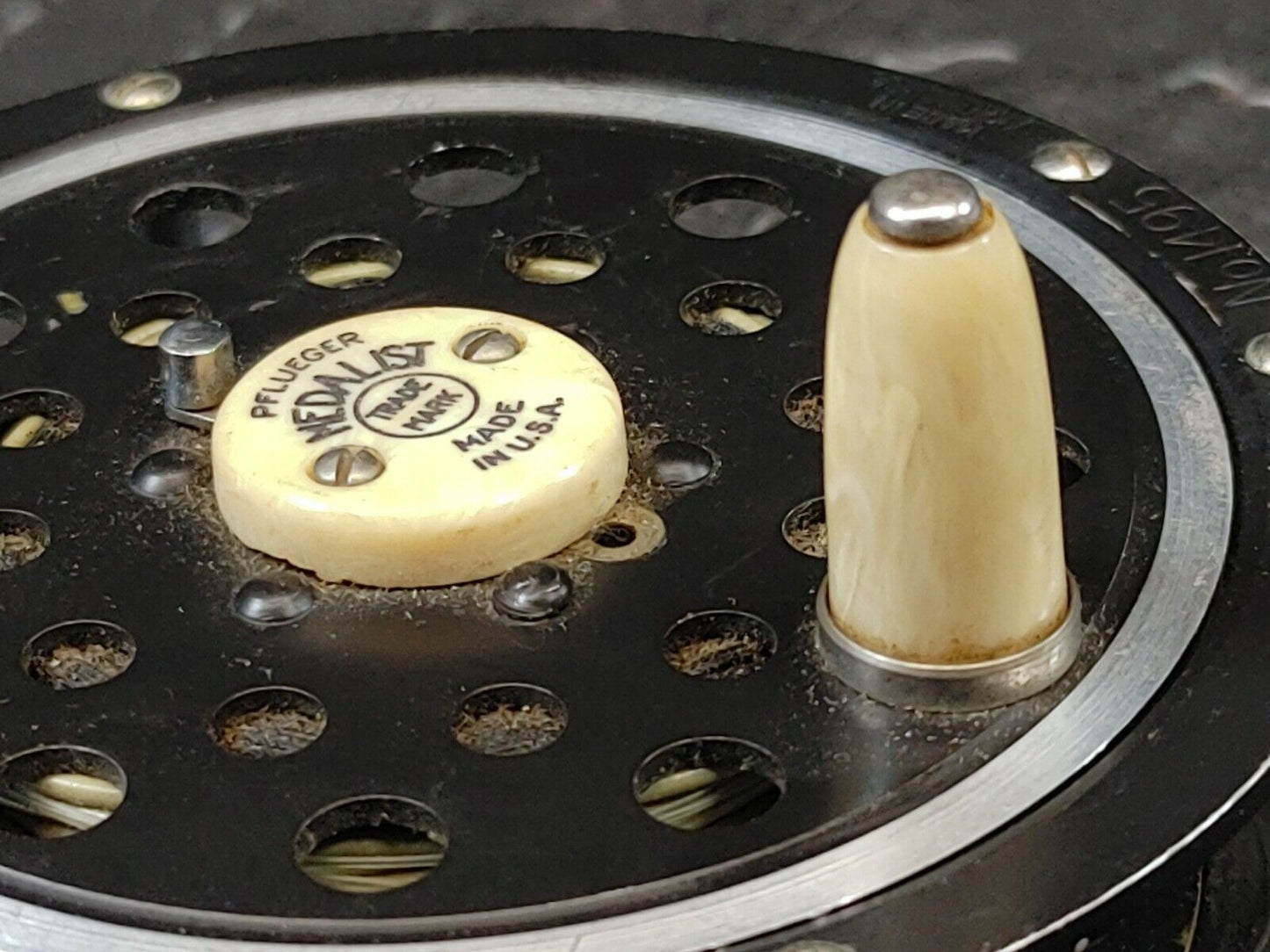 Vintage PFLUEGER 'Medalist' No. 1495 Fly Reel Made in Akron, Ohio