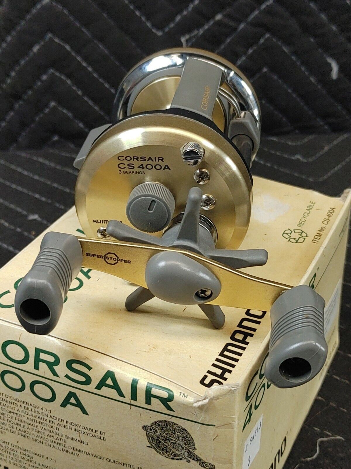 NOS - Shimano Corsair CS 400A Level wind Baitcasting Reel - New & Unused