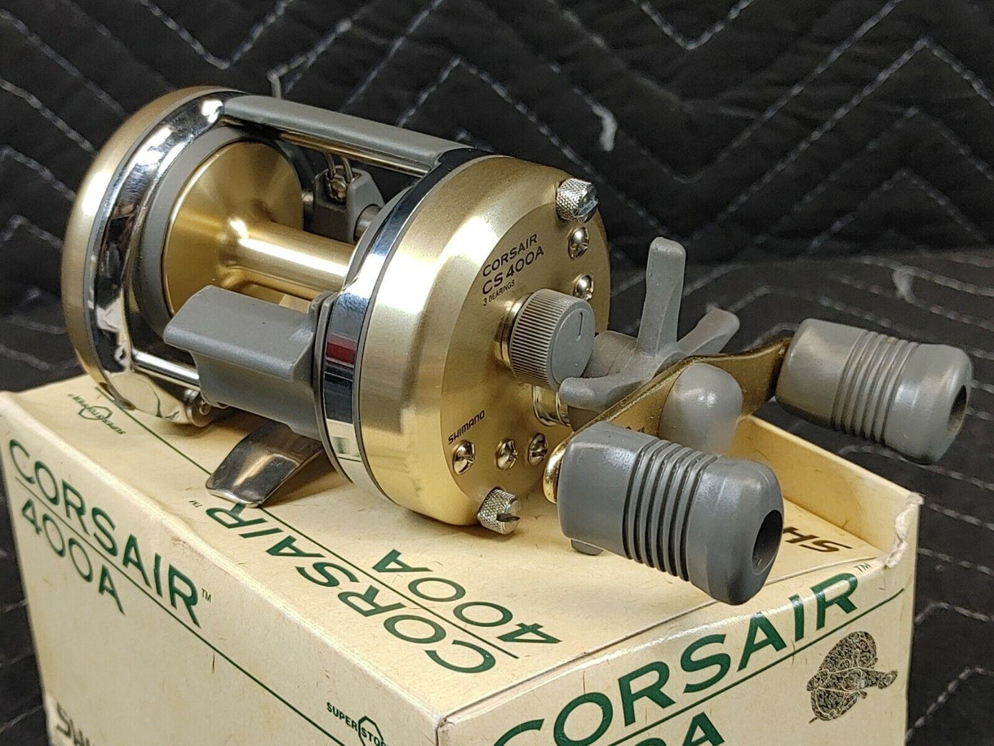 NOS - Shimano Corsair CS 400A Level wind Baitcasting Reel - New & Unused