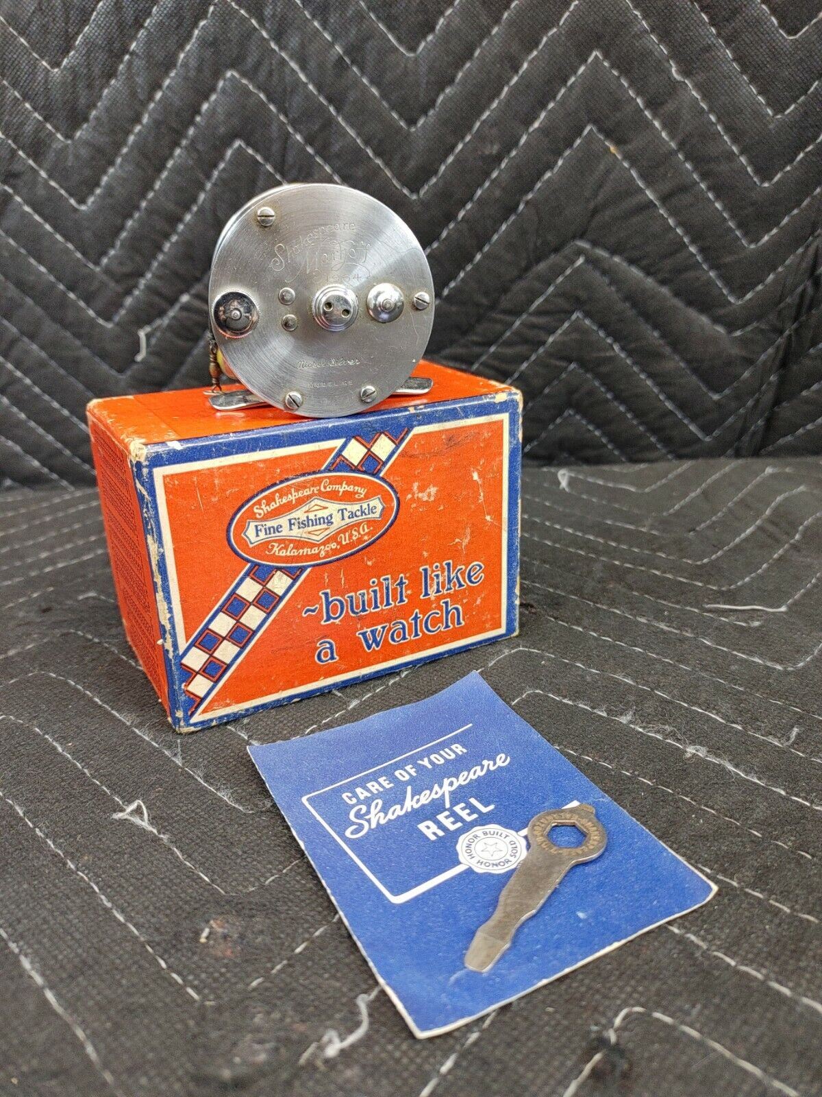 Shakespeare Marhoff No. 1964 Nickel Silver Fishing Reel Model GE w/Box + Insert