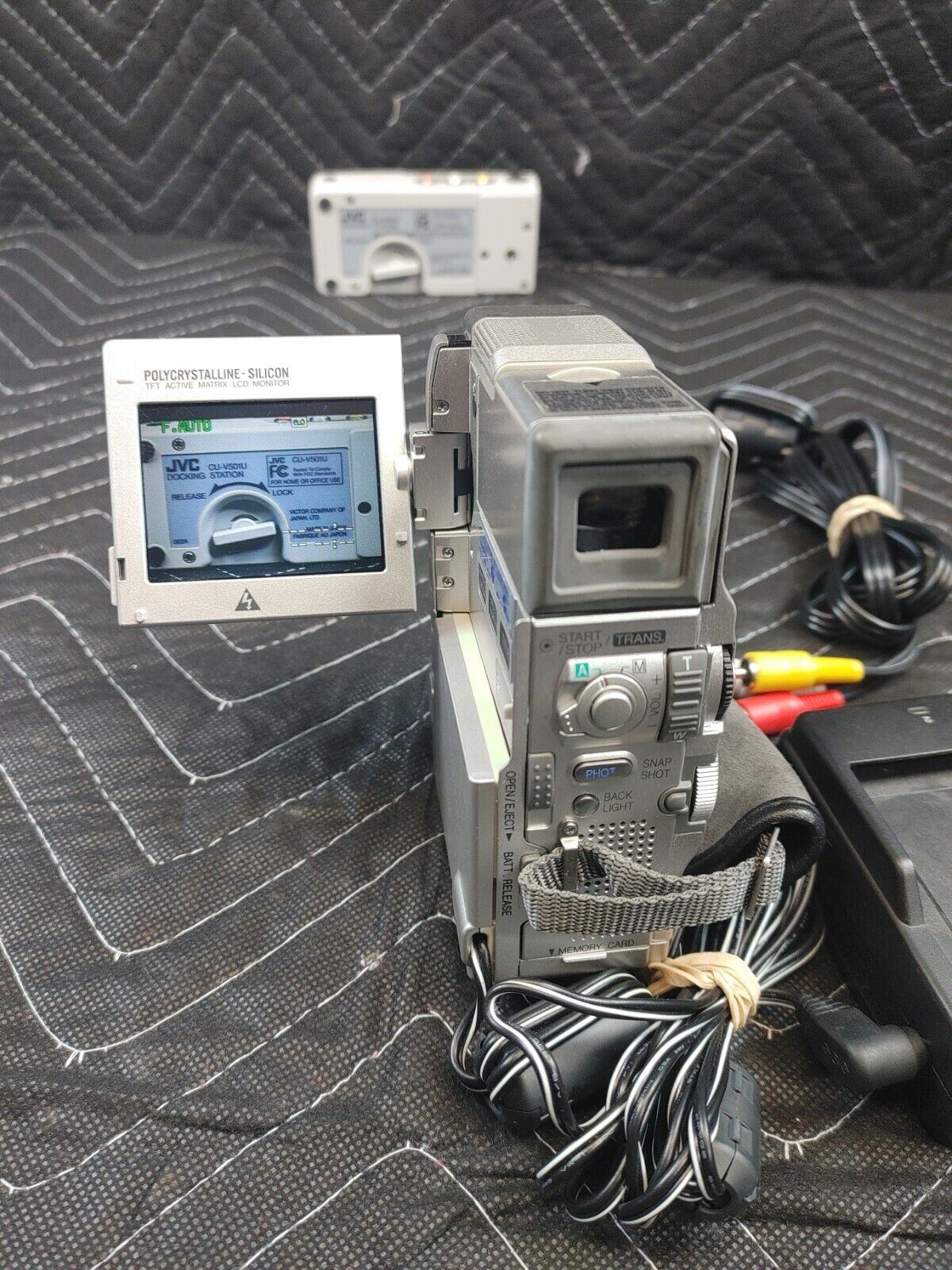 JVC GR-DVM70U MiniDV MINI-DV CAMCORDER