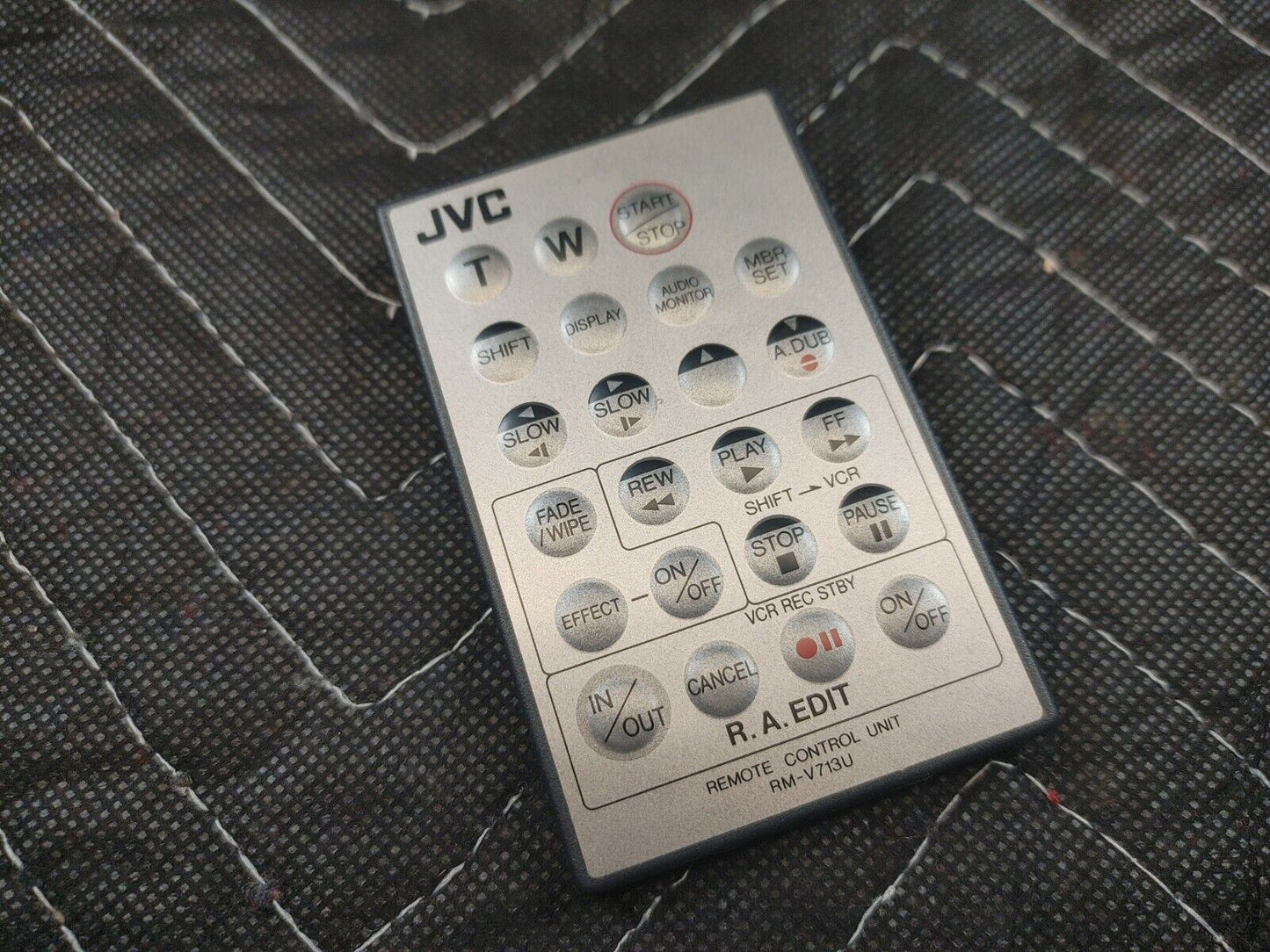 JVC GR-DVM70U MiniDV MINI-DV CAMCORDER