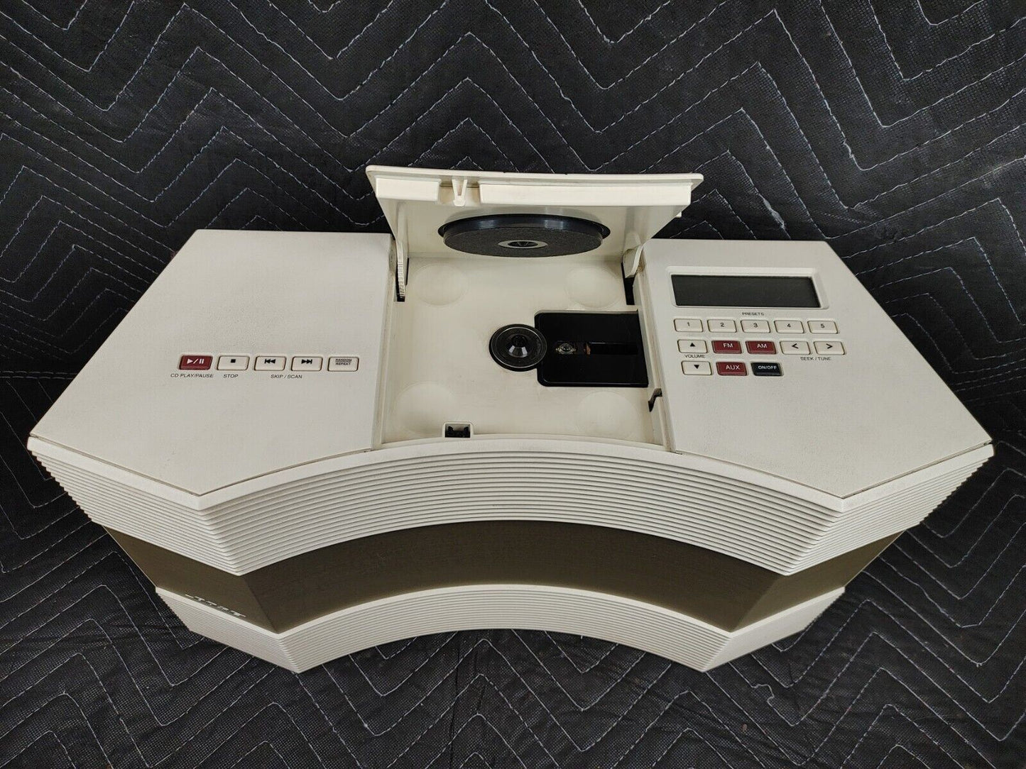 Original 1998 Bose Acoustic Wave Music System Series III CD-3000 CD AM FM Player