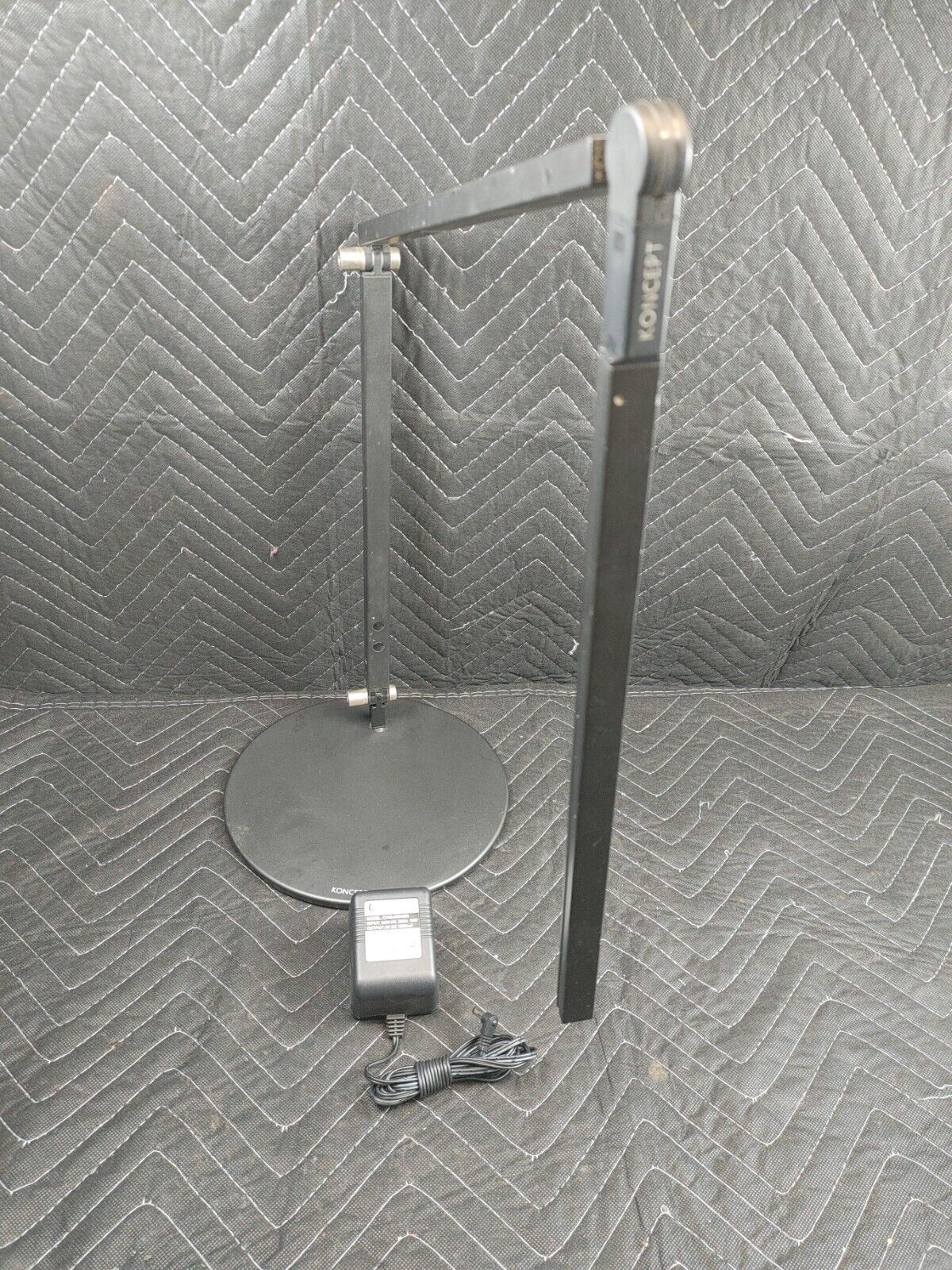 Koncept HL3001AD-MBK Z Bar LED Desk Lamp - Black
