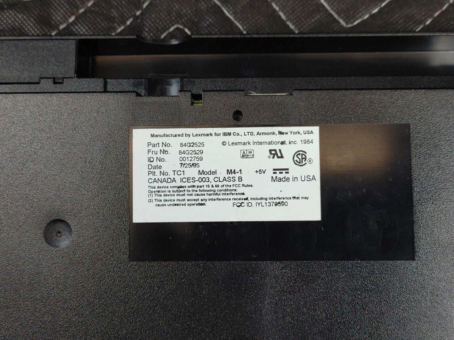 IBM Model M4-1 Compact Keyboard with 2 Button Trackpoint and Original PS/2 Cable