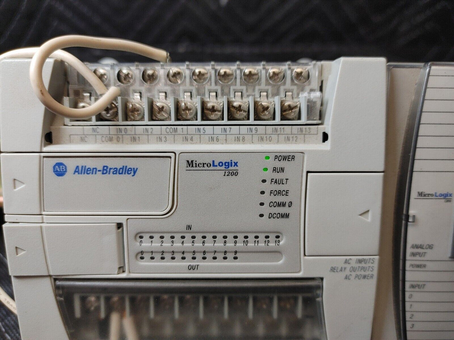 AB Micrologix 1200 1762-L24BXB PLC & 1762-IF4 REV A 4 CH Analog Input Module