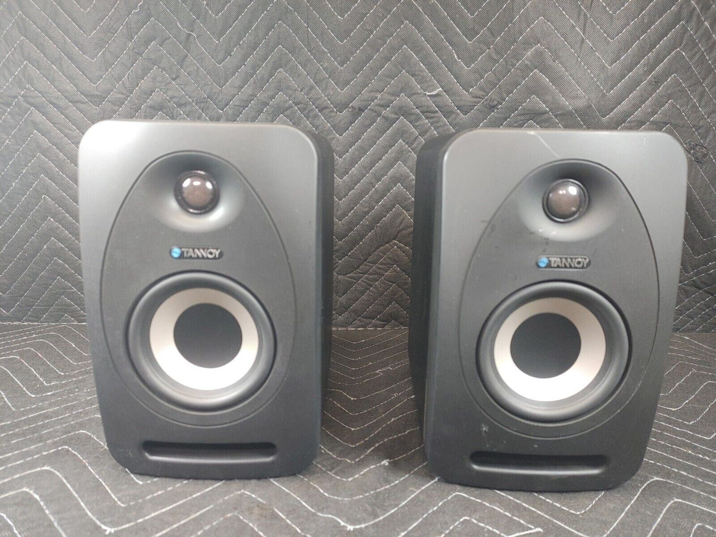 Tannoy Reveal 402 Studio Monitors (Pair)