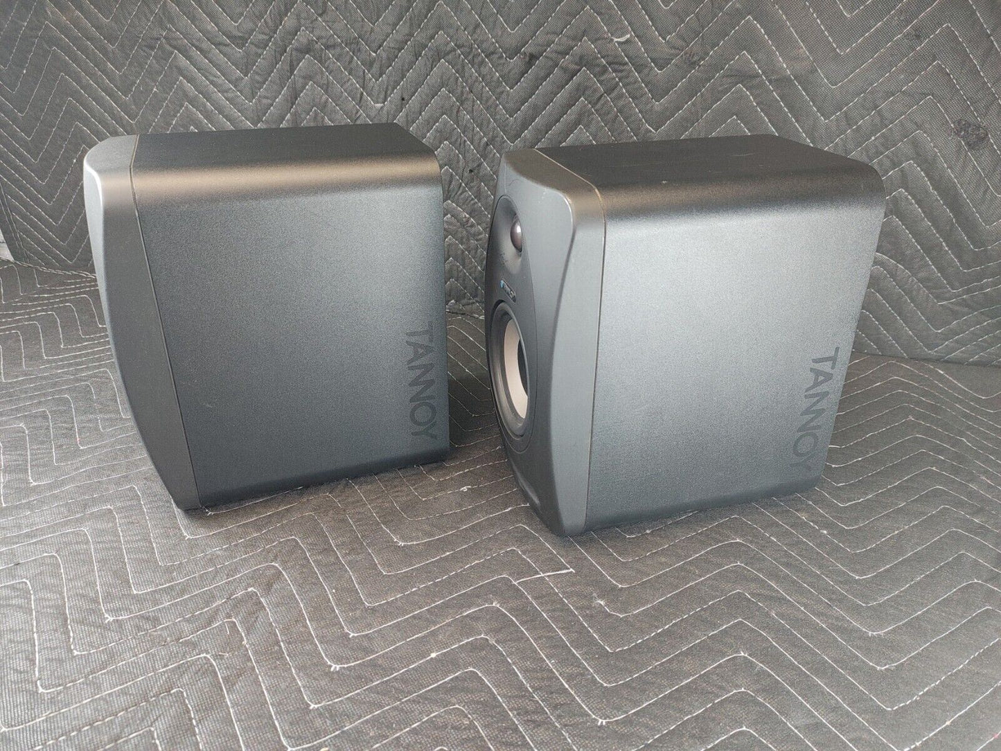 Tannoy Reveal 402 Studio Monitors (Pair)