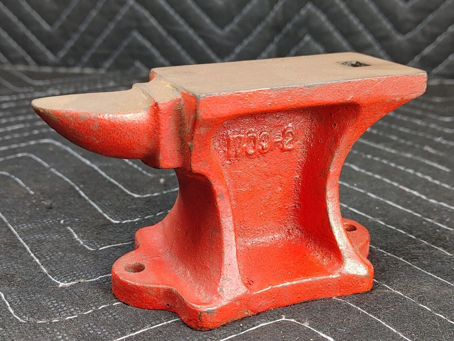 Vintage Iron JSB JAPAN Clock Watch Jewelry Small Miniature Anvil 1709-2