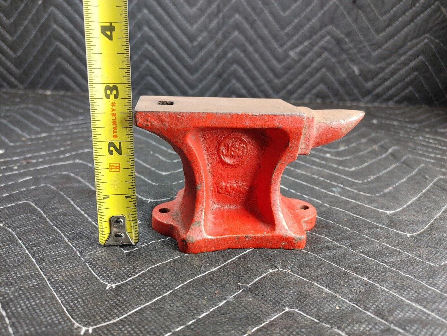 Vintage Iron JSB JAPAN Clock Watch Jewelry Small Miniature Anvil 1709-2