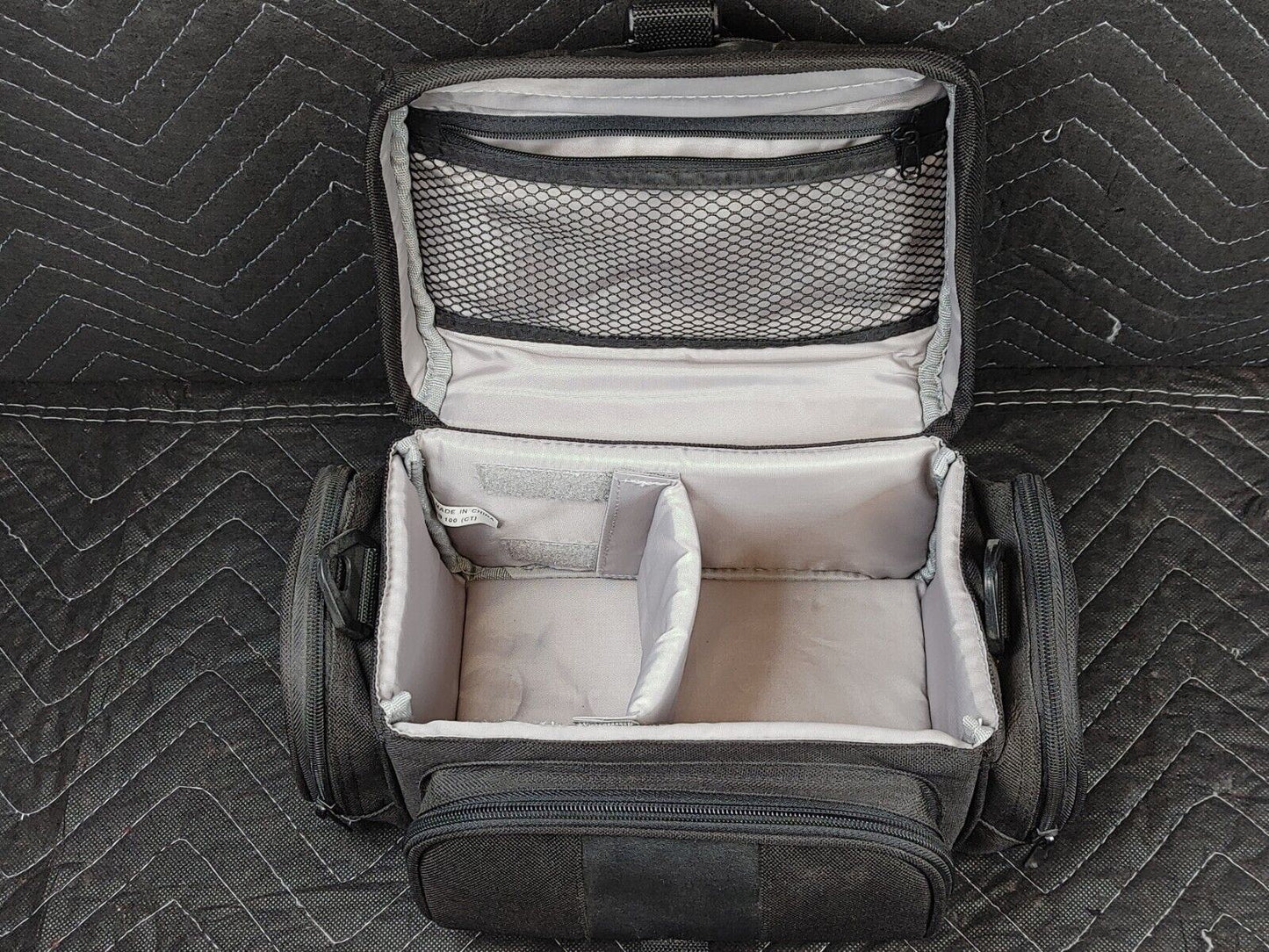 Panasonic PV-GS35 MiniDV Camcorder w/ Remote, Case, Charger & Cords - TESTED