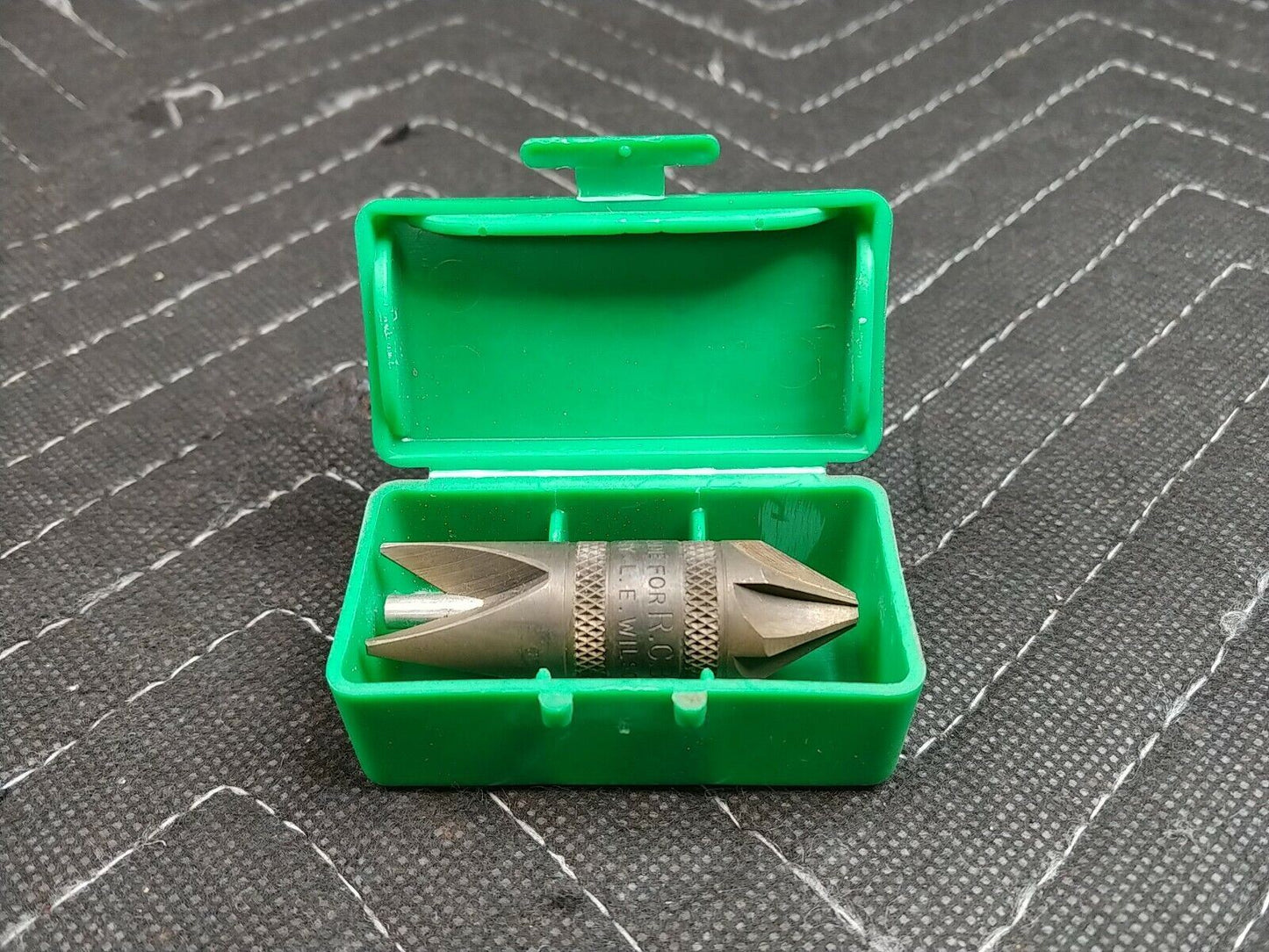 RCBS .17 To .45 Burring Tool #09349 & Box USA