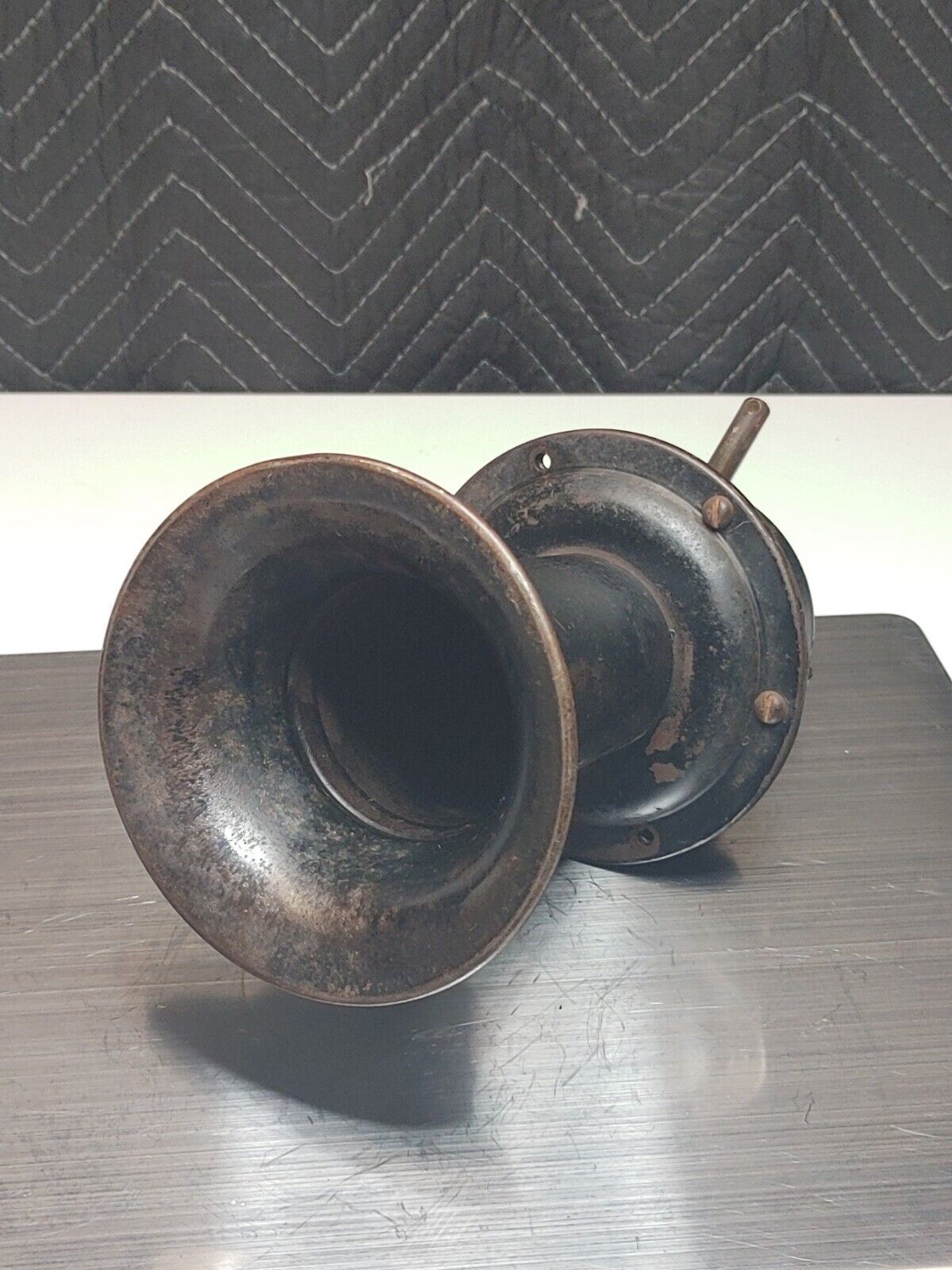 1910 ‘s- 1920 ‘s Antique Ahooga Horn by The Garford mfg co. Hand signal - Claxon