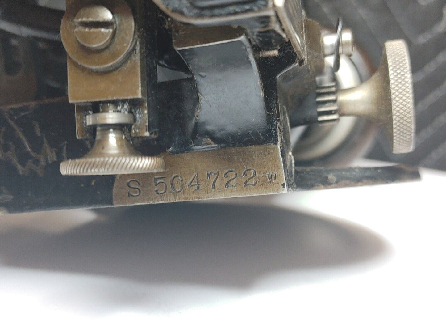 RARE ANTIQUE WILLCOX & GIBBS HAT MAKING SEWING MACHINE IN ORIGINAL CONDITION