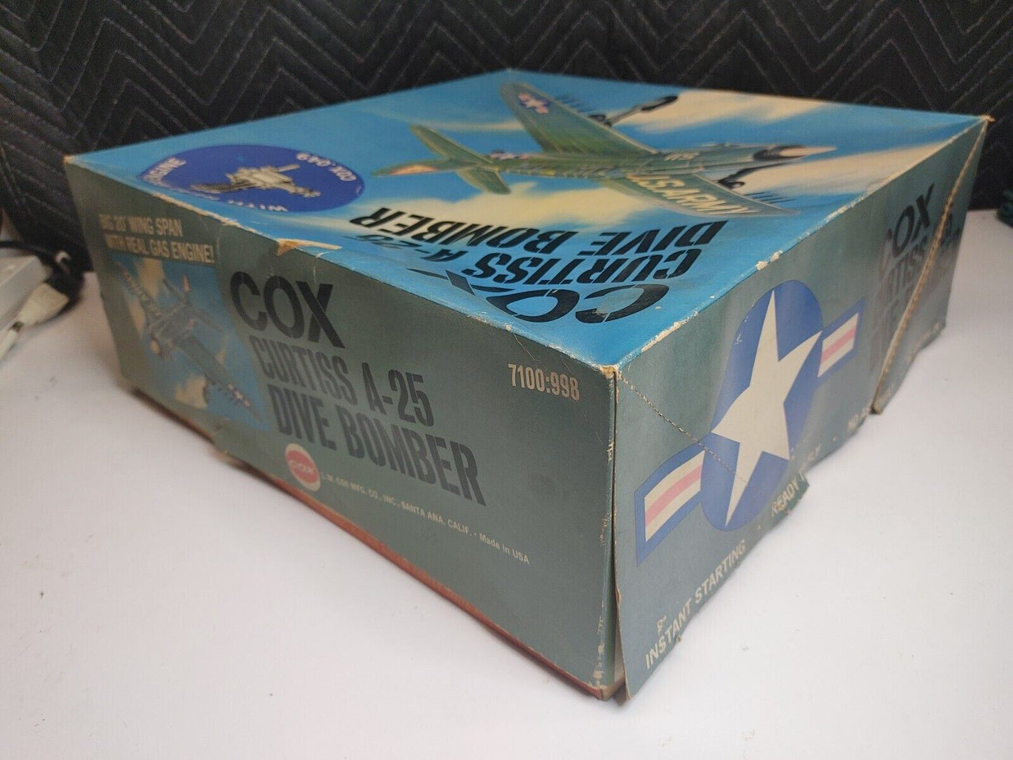 COX CURTISS A-25 DIVE BOMBER - .049 POWERED - WWII COMBAT VETERAN