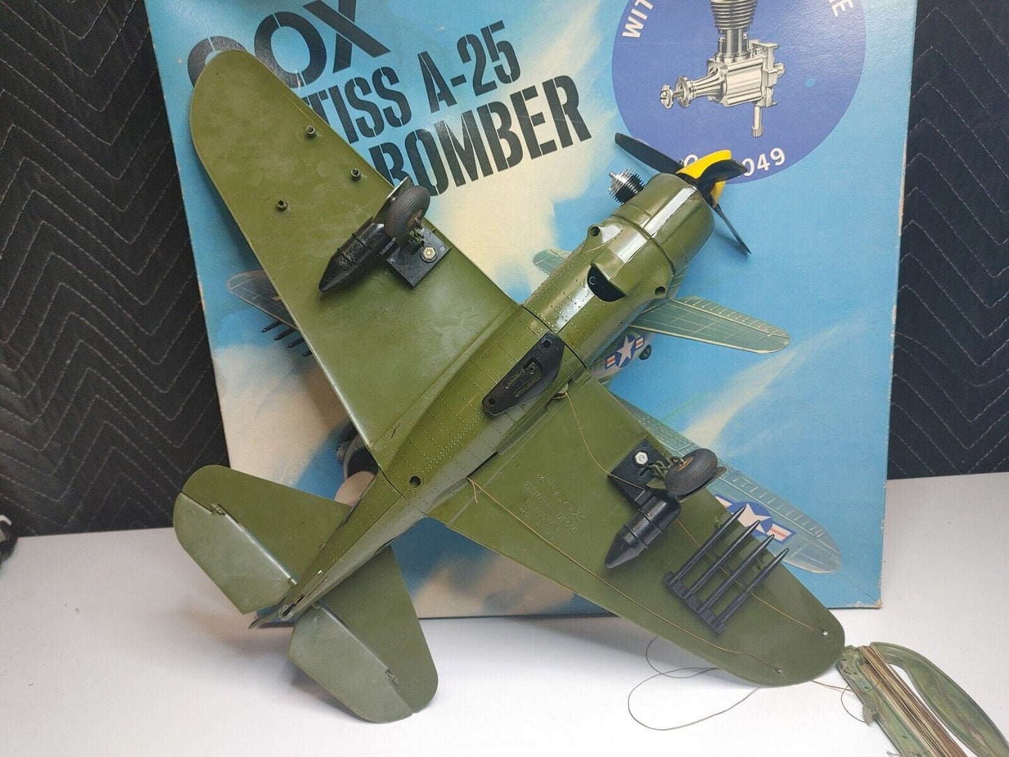 COX CURTISS A-25 DIVE BOMBER - .049 POWERED - WWII COMBAT VETERAN