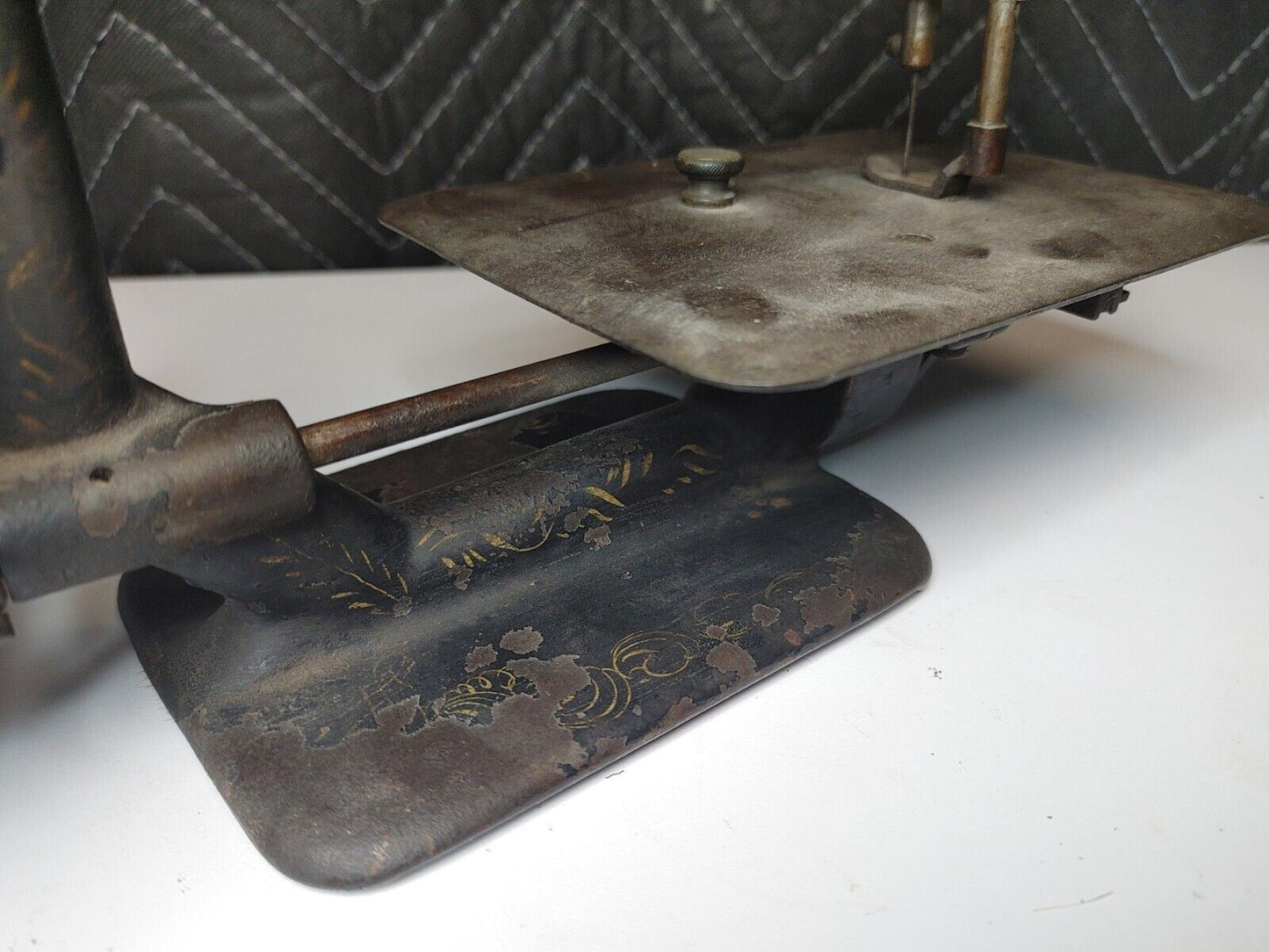 1870-80 Johnson Clark Gold Medal Octagonal Antique Cast Iron Sewing Machine RARE