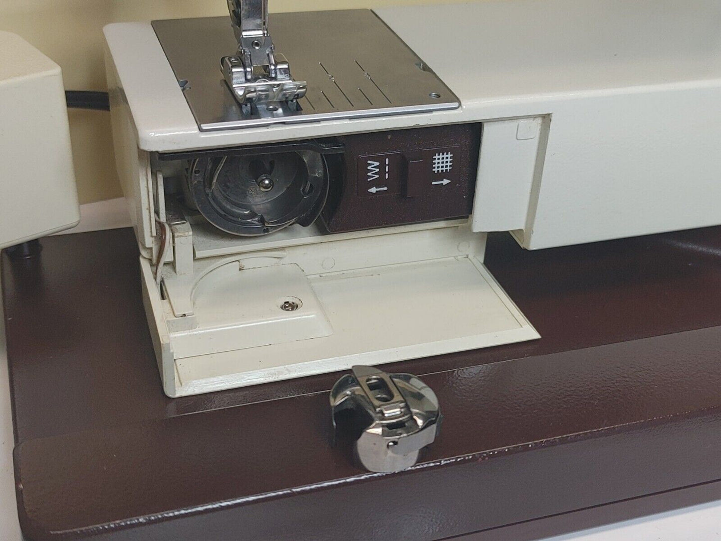 PFAFF Creative 1471 Sewing Machine Full foot set - Cleaned & Serviced