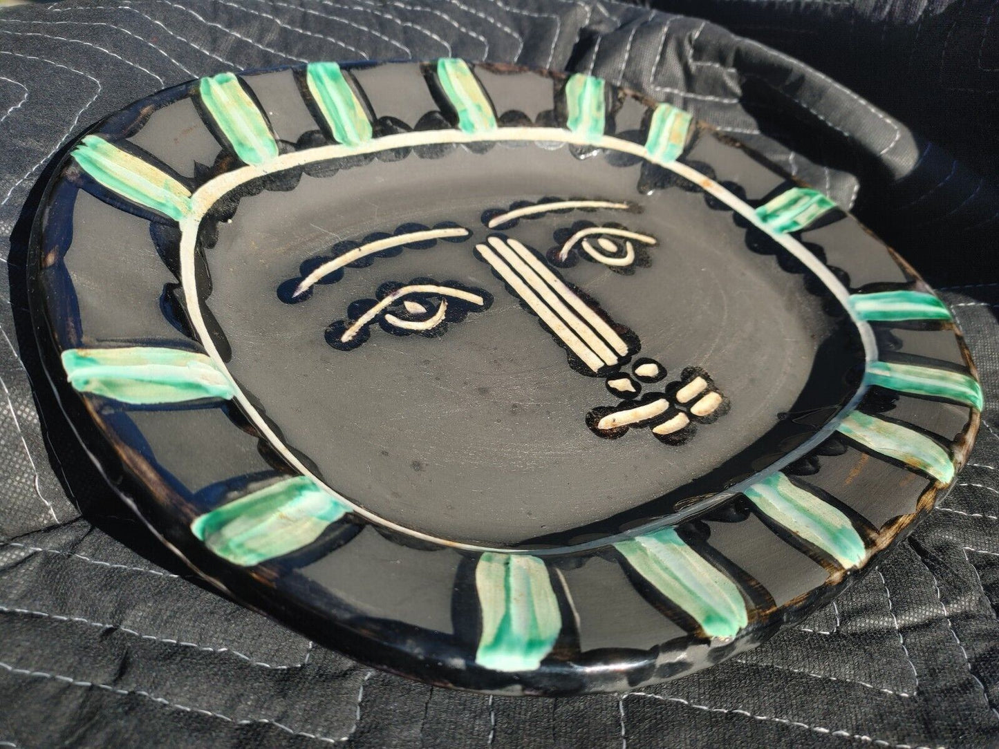 Pablo Picasso, Visage gris (Grey Face), Madoura 1953 A.R. 206 - ** Read **