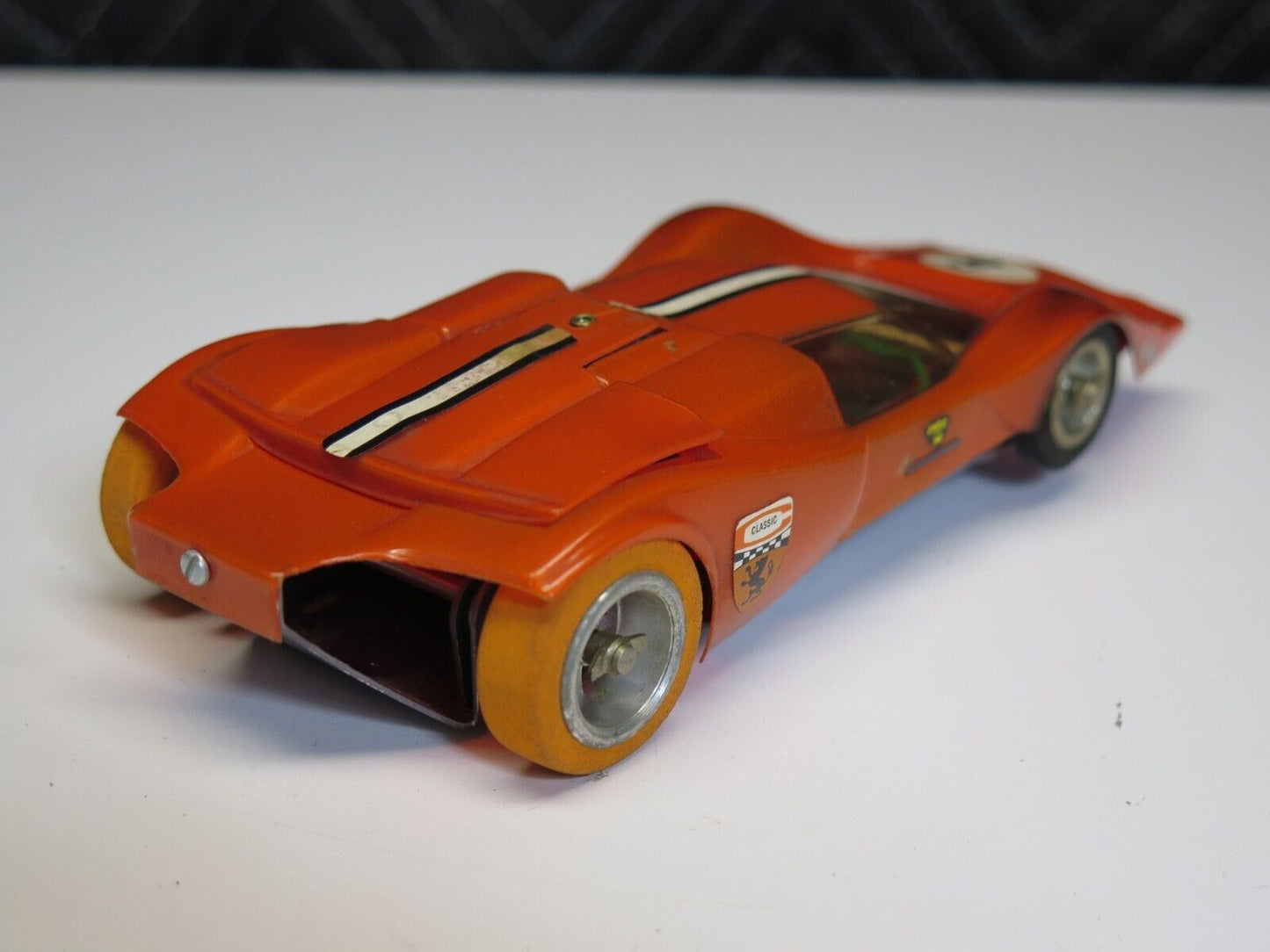 Classic 1/24 Scale STINGER Slot Car w/ motor / Airfoil Brake