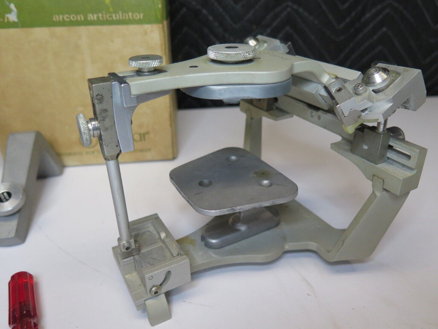 DENAR D4-A DENTAL ARCON ARTICULATOR & Extras - Occlusal Treatment