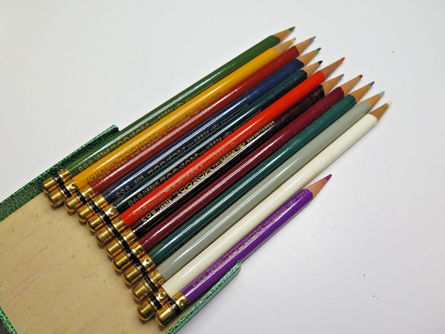 Vintage Mongol Paint with Pencils Colored Pencil Kit No 743 Easel Box USA