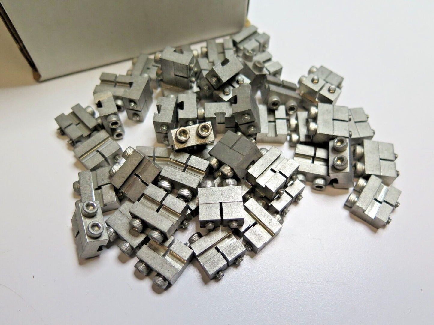 G Scale Train Track Split Jaw Stainless Steel - 332 SJC Rail Clamps (Pack of 50)