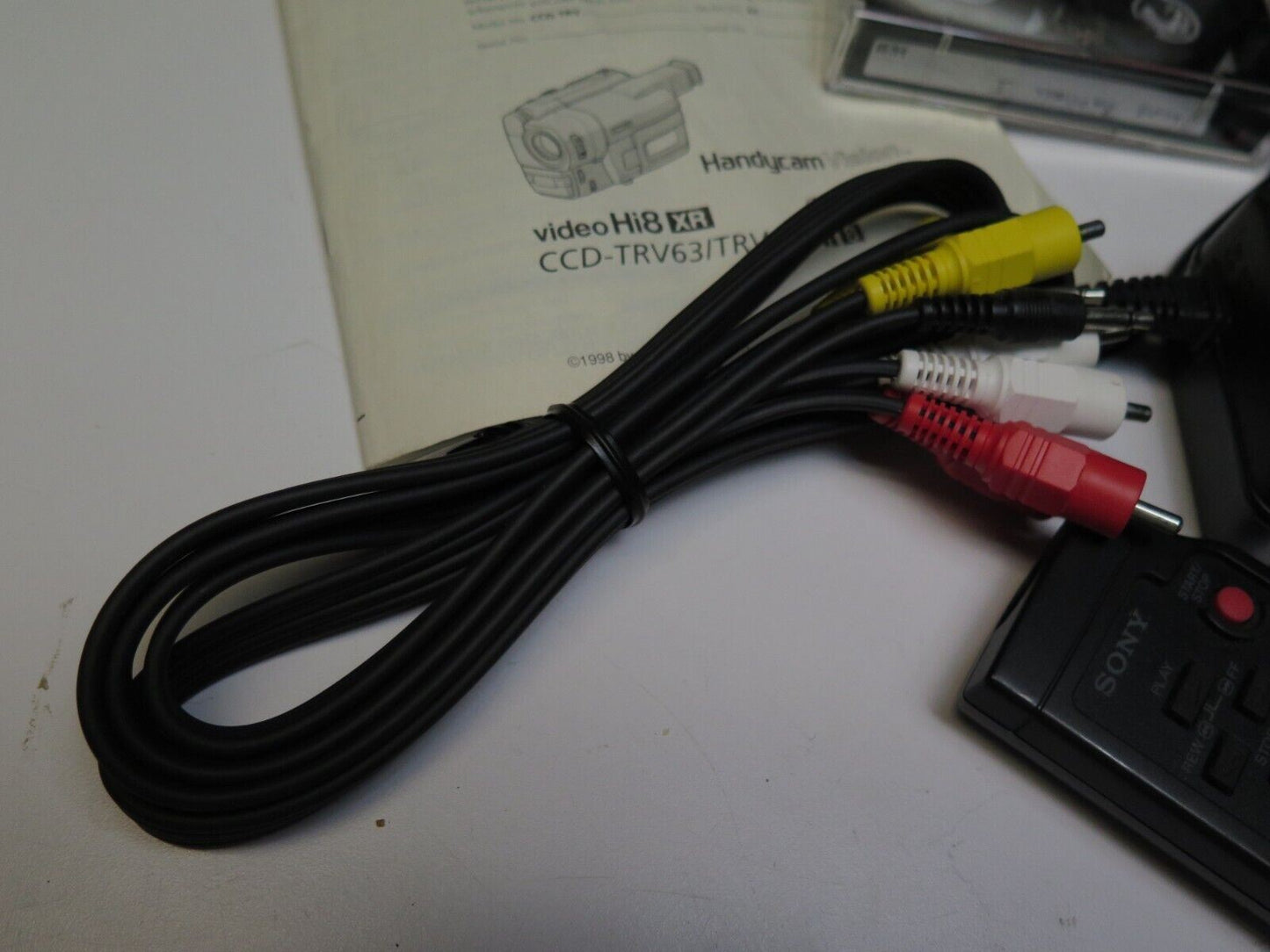 Sony CCD-TRV66 HI8 8mm Video8 Stereo Camera Camcorder VCR Player Video Transfer