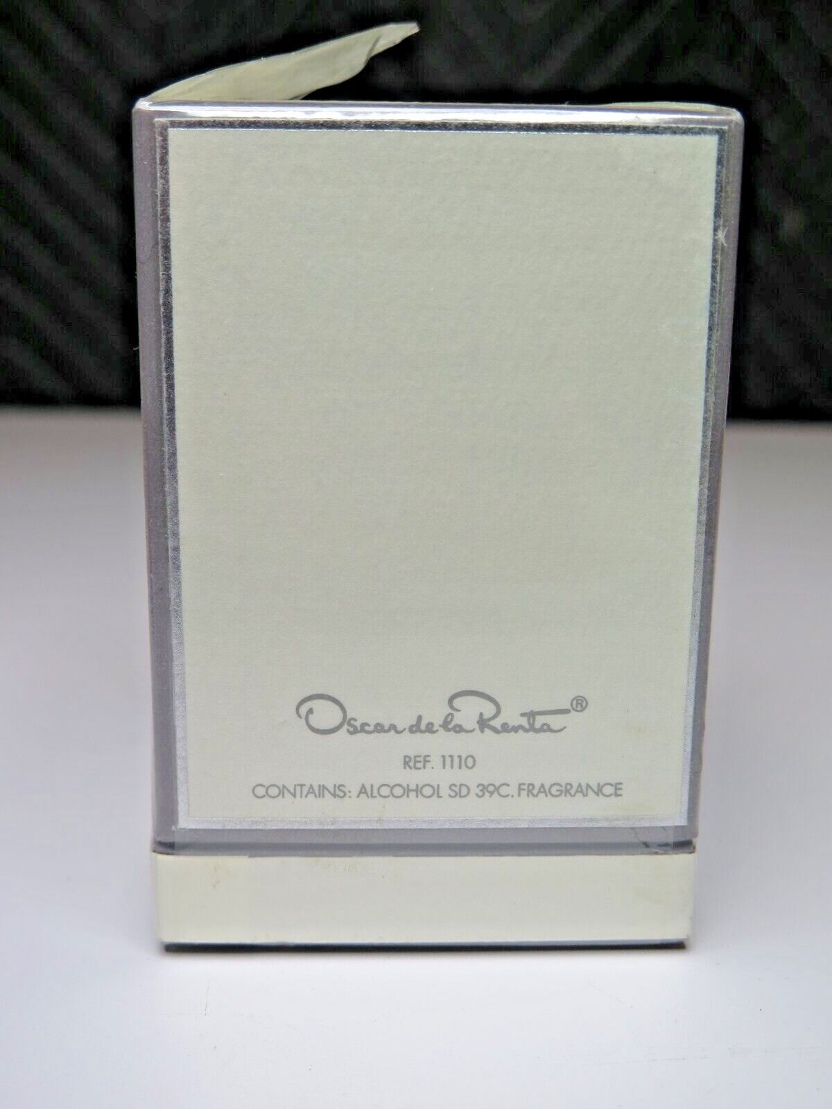 Vtg Factory Sealed - Oscar De la Renta parfum 1/4 oz 7.5ml perfume - REF. 1110