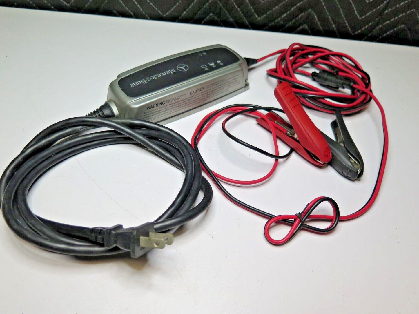 Genuine Mercedes-Benz Battery Trickle Charger CTEK US 3300 200429 AMG ๐ Class