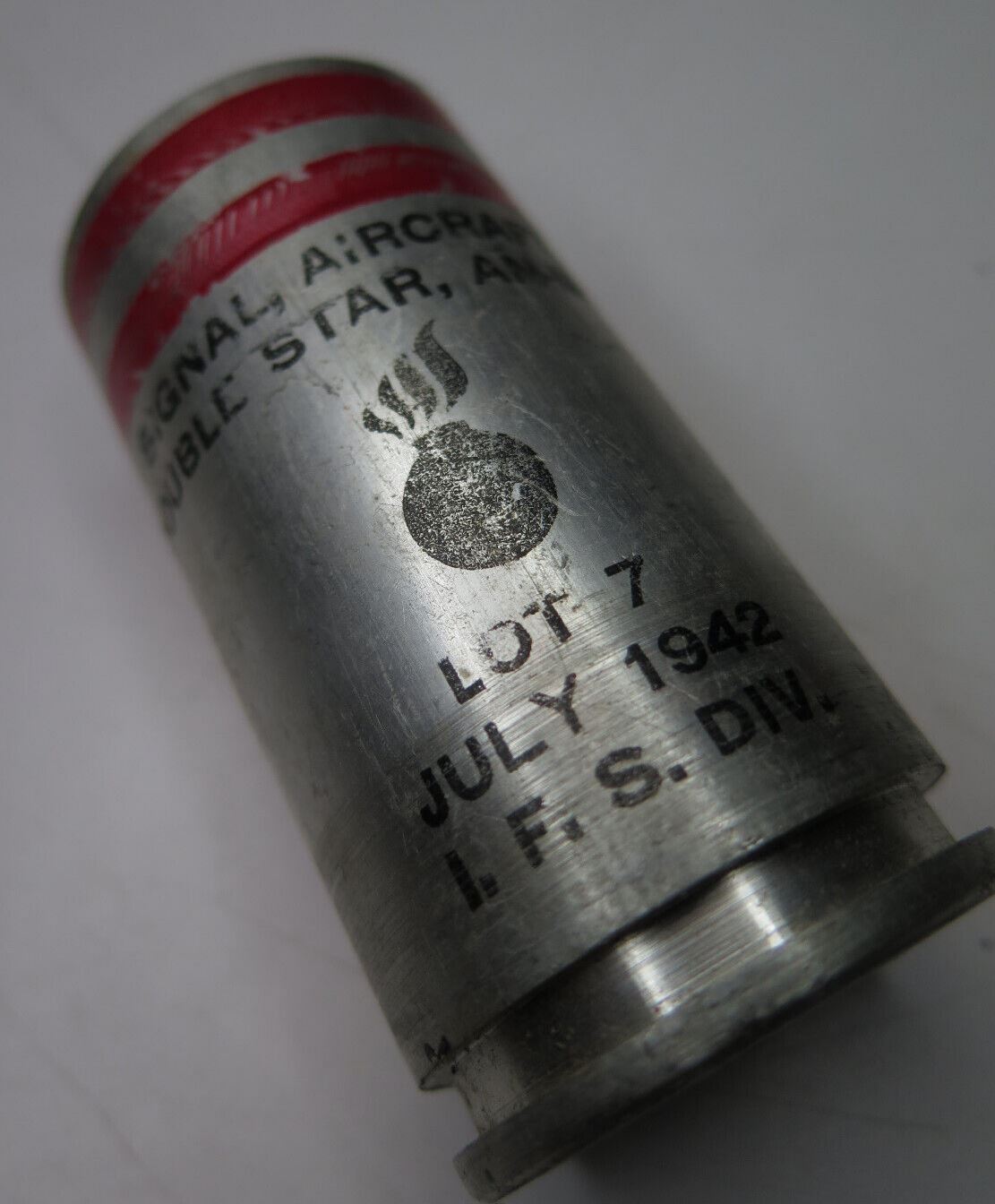 Rare WWII Signal Aircraft Double Star AN-M28 - Red/Red - Metal Case - July 1942