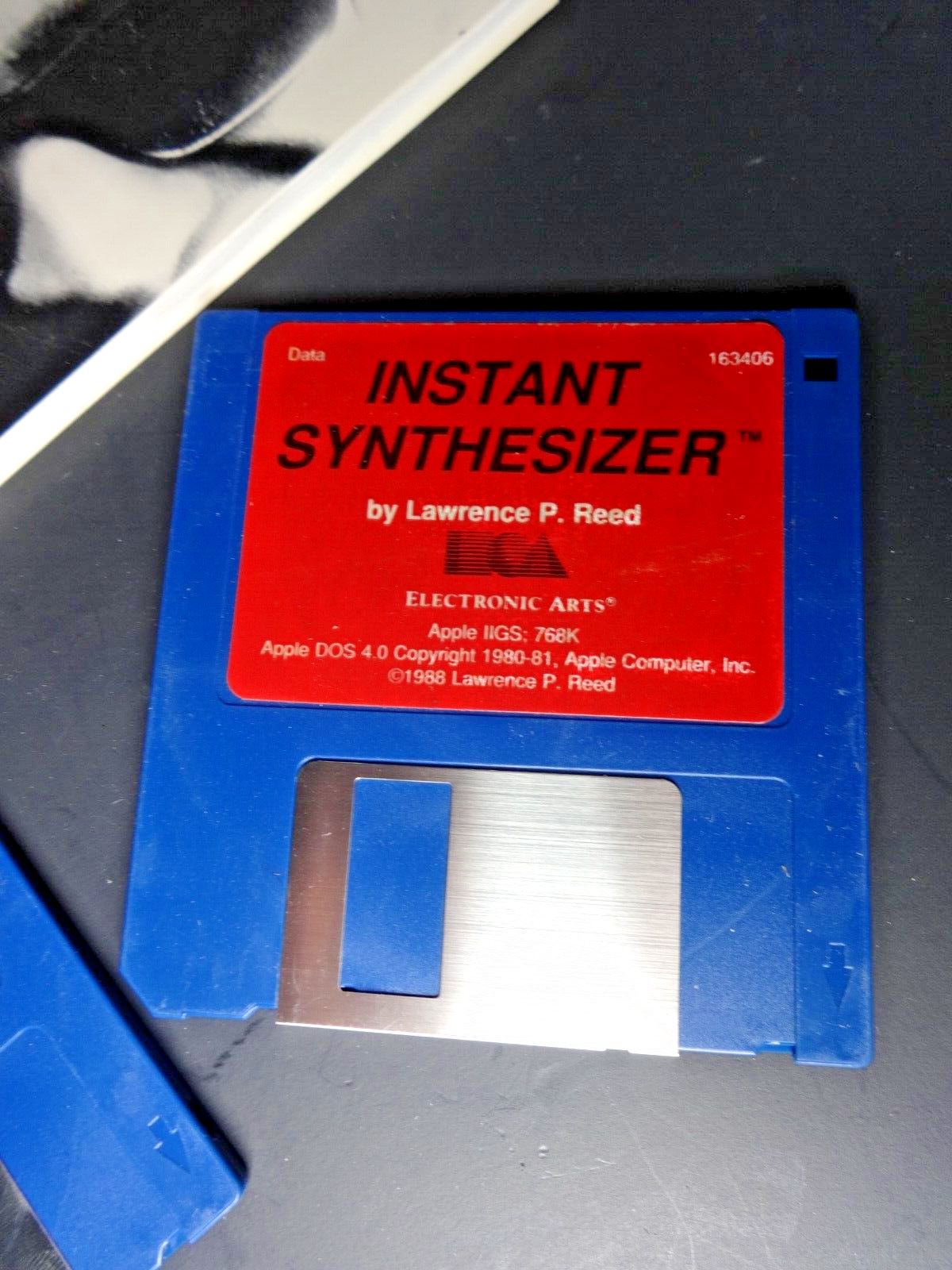 Instant synthesizer - by Lawrence Reed - Electronic Arts for Apple IIGS - 1988