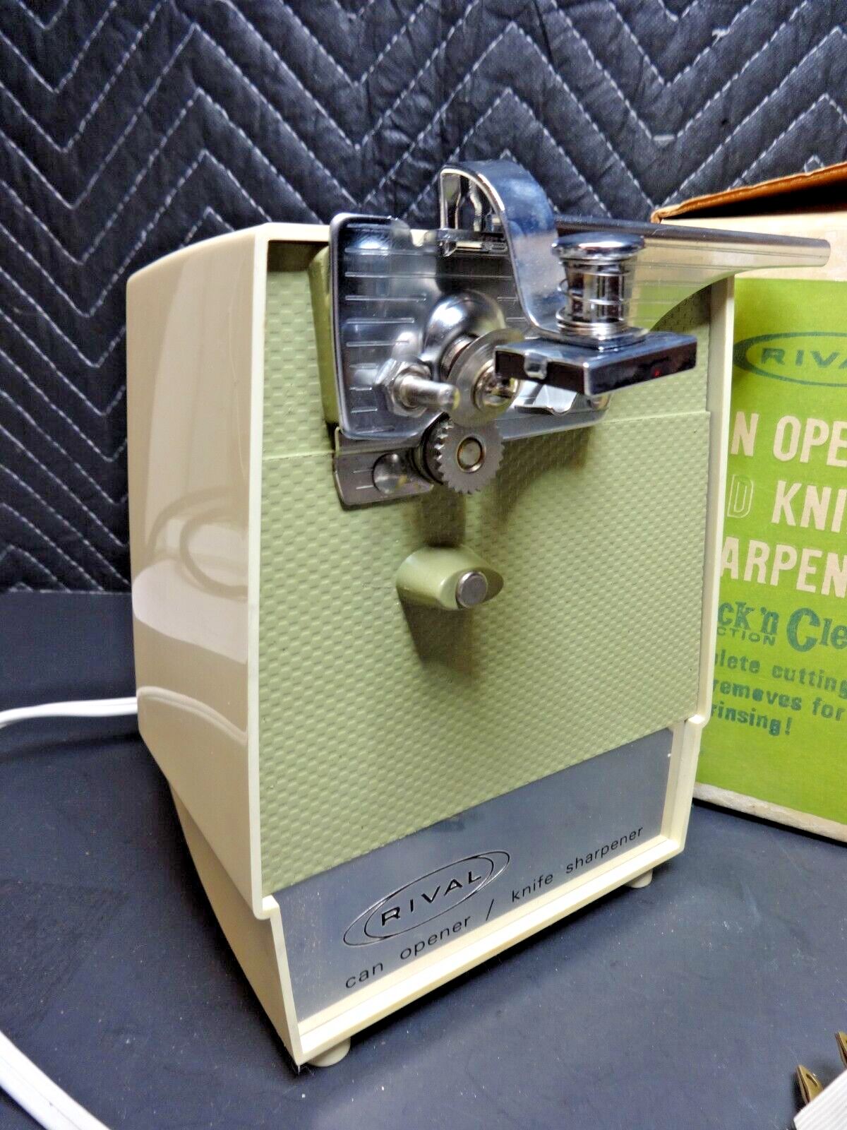 💥Vintage 1970 Rival Electric Can Opener Knife Sharpener 752RS in Original box