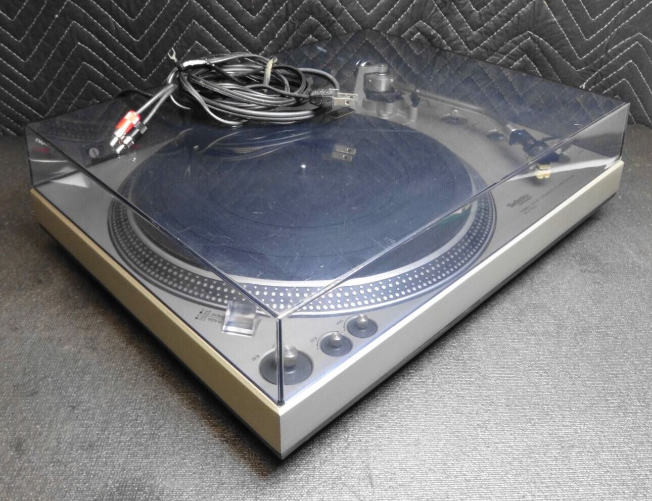 TECHNICS SL-1300 Direct Drive Automatic Turntable w/ Lancer ht9es - *Serviced *