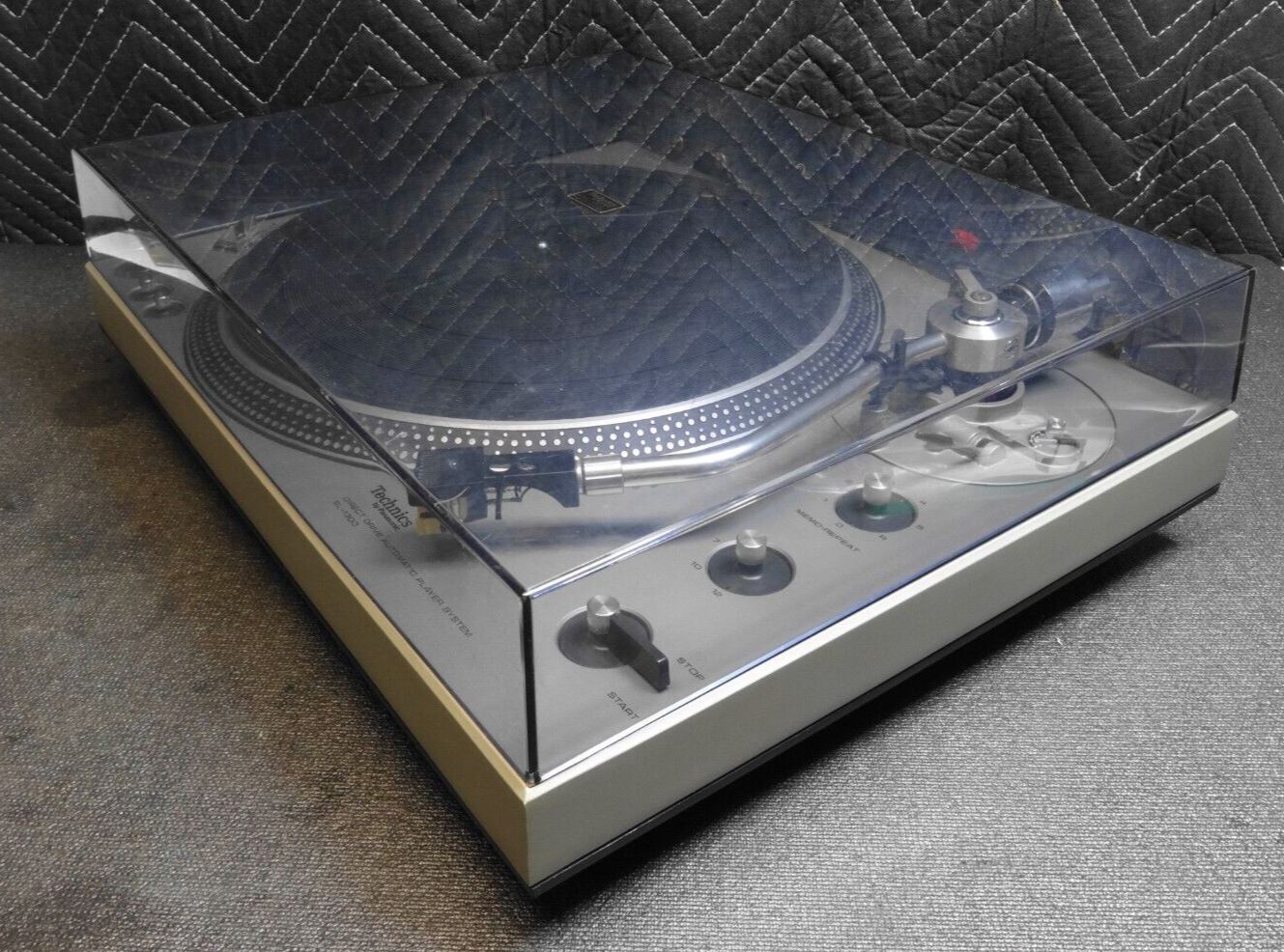 TECHNICS SL-1300 Direct Drive Automatic Turntable w/ Lancer ht9es - *Serviced *