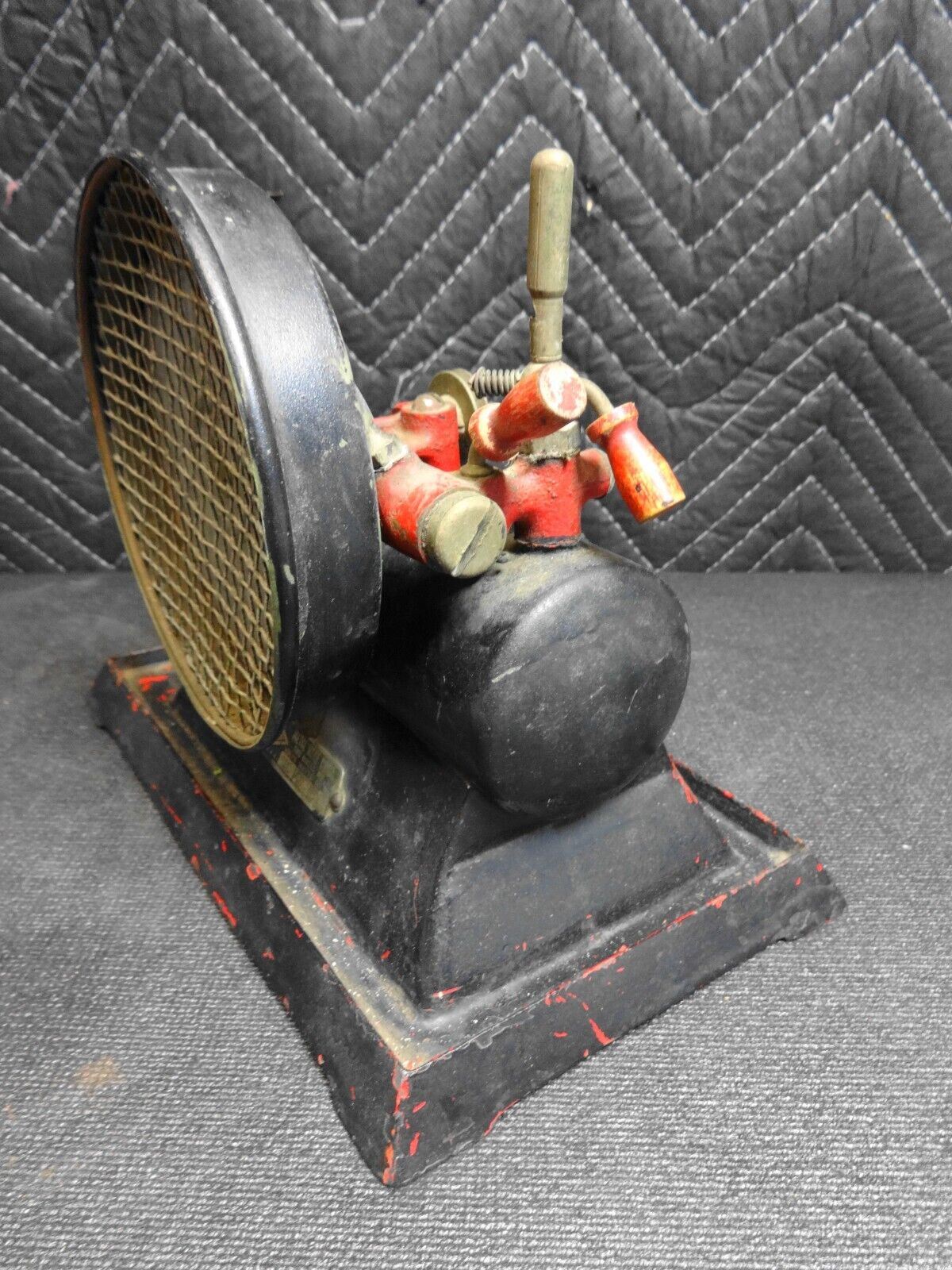 1920s Metal Ware Corp Empire Model B35 Toy Electric Steam Engine w/ Cord Antique