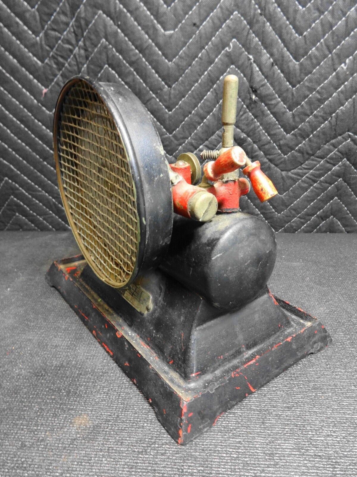 1920s Metal Ware Corp Empire Model B35 Toy Electric Steam Engine w/ Cord Antique