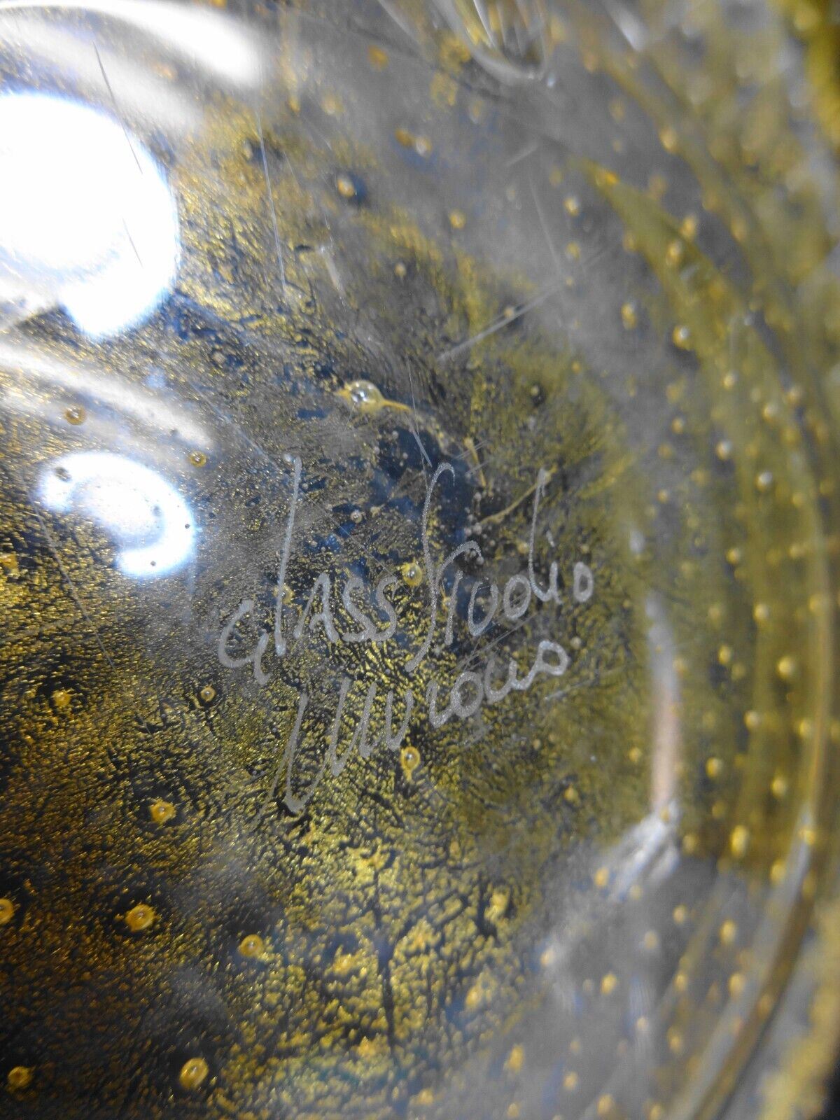 VINTAGE MURANO STUDIO GLASS GOLD STRINGRAY CENTERPIECE BOWL - Signed