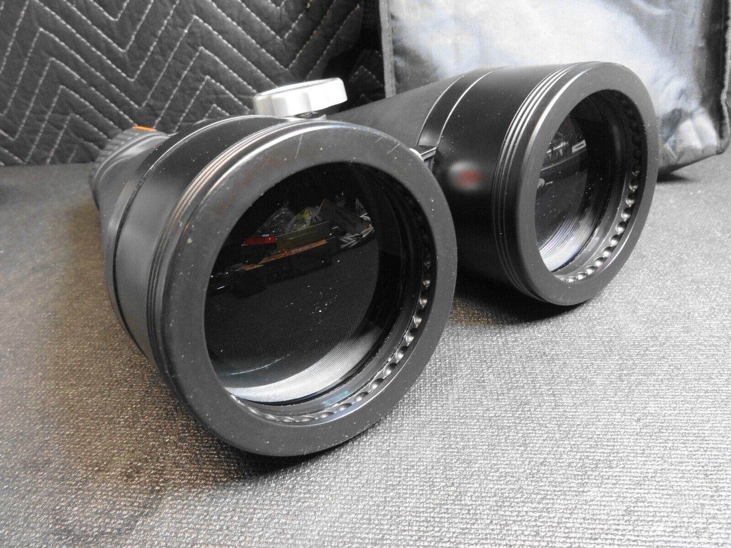 Celestron SkyMaster 20 x 80 Binoculars Sky Master 20X80 Multi Coated Lens