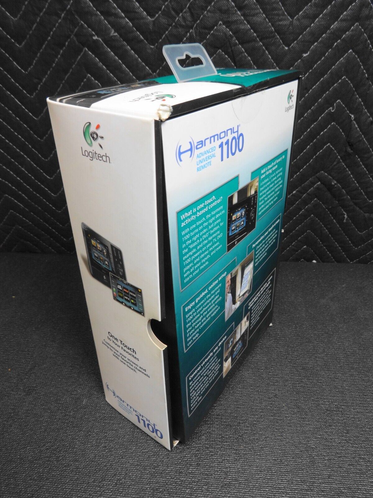 Logitech Harmony 1100 Black Wireless Touchscreen Universal Remote Control w/ Box