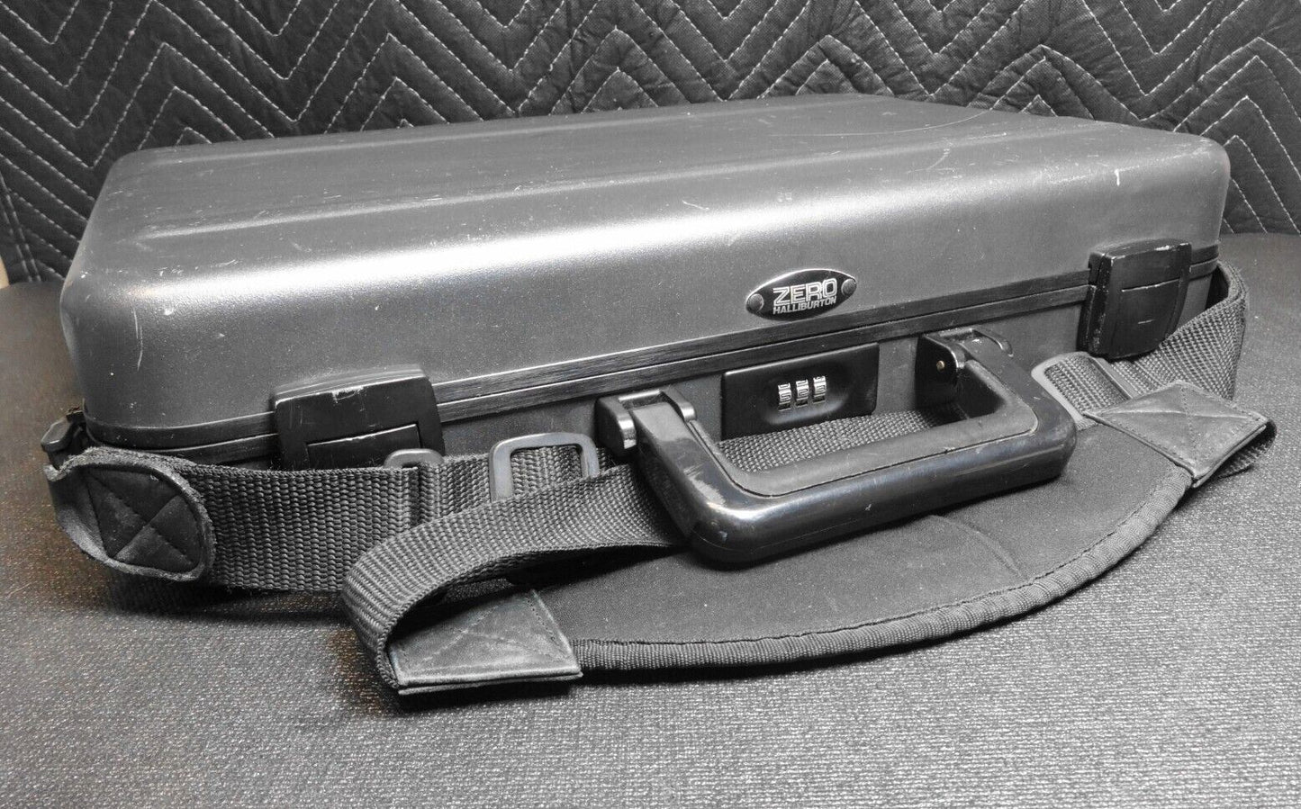 Zero Halliburton Aluminum Laptop Computer Hard Briefcase w/ Combination Lock