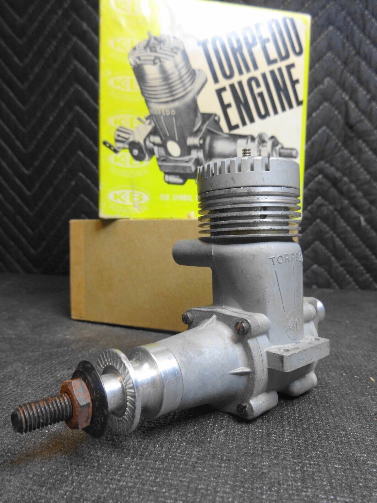Vintage NOS K&B Torpedo 40 RC Rear Rotor Series 70 Engine Never Run/Mounted