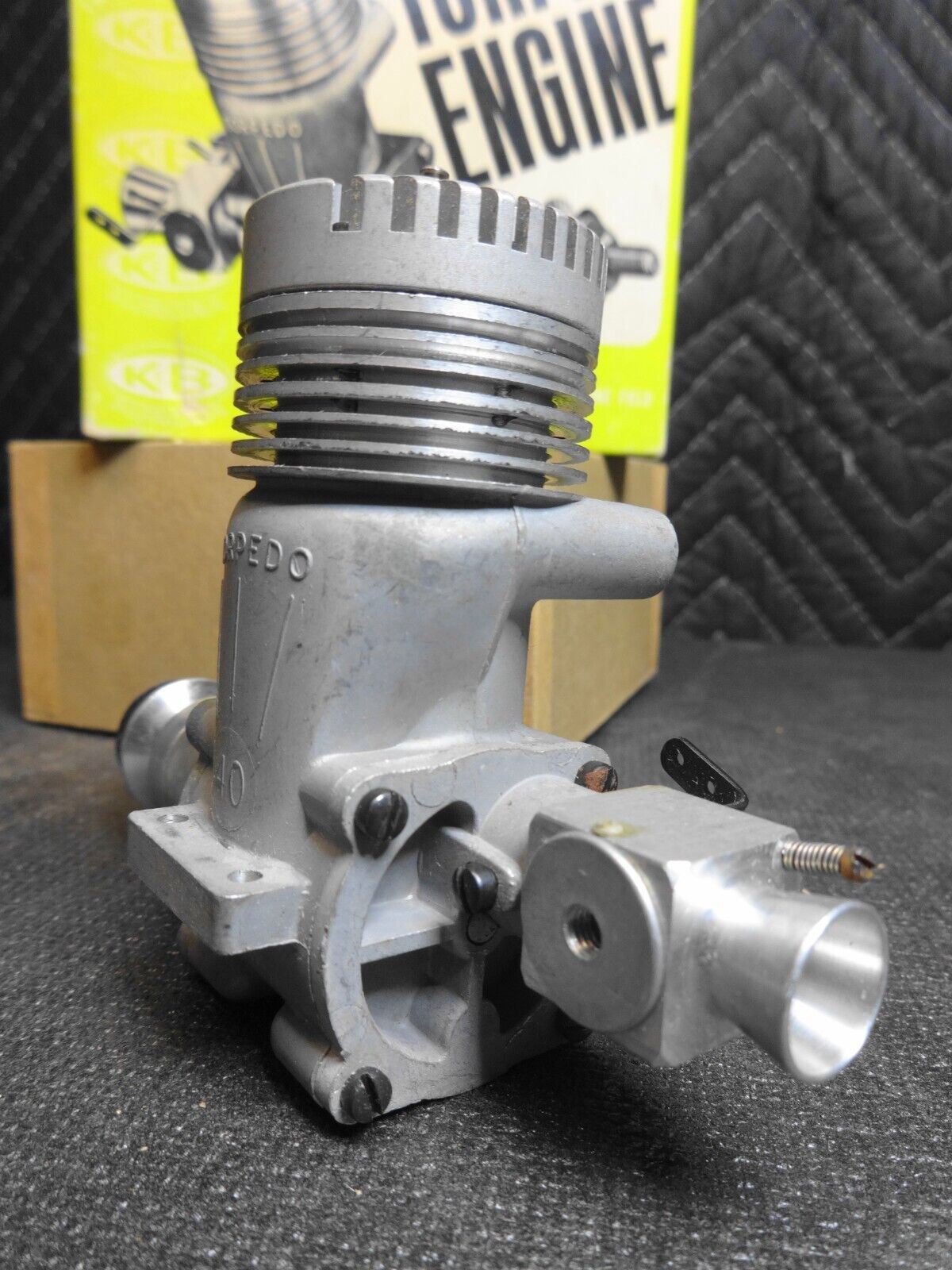 Vintage NOS K&B Torpedo 40 RC Rear Rotor Series 70 Engine Never Run/Mounted