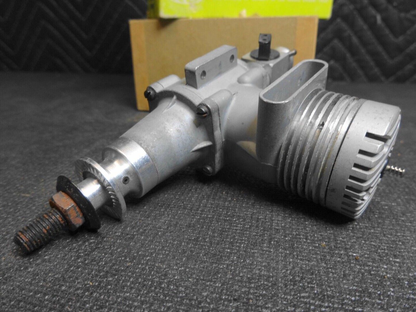 Vintage NOS K&B Torpedo 40 RC Rear Rotor Series 70 Engine Never Run/Mounted