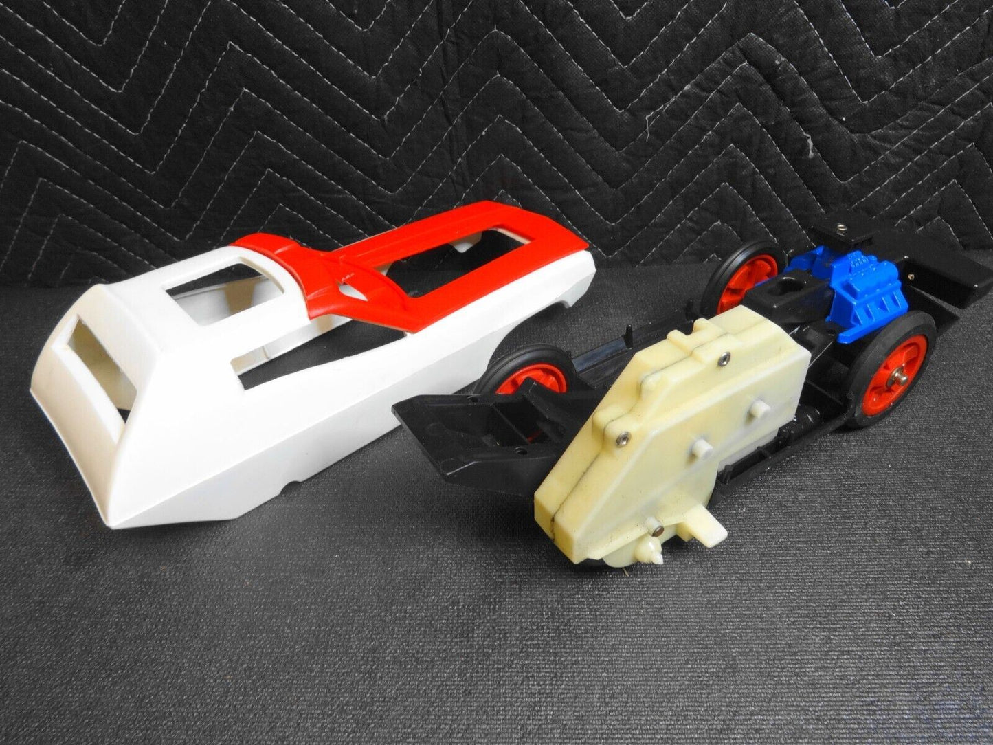 Evel Knievel Stunt & Crash Car incomplete Vintage 1974