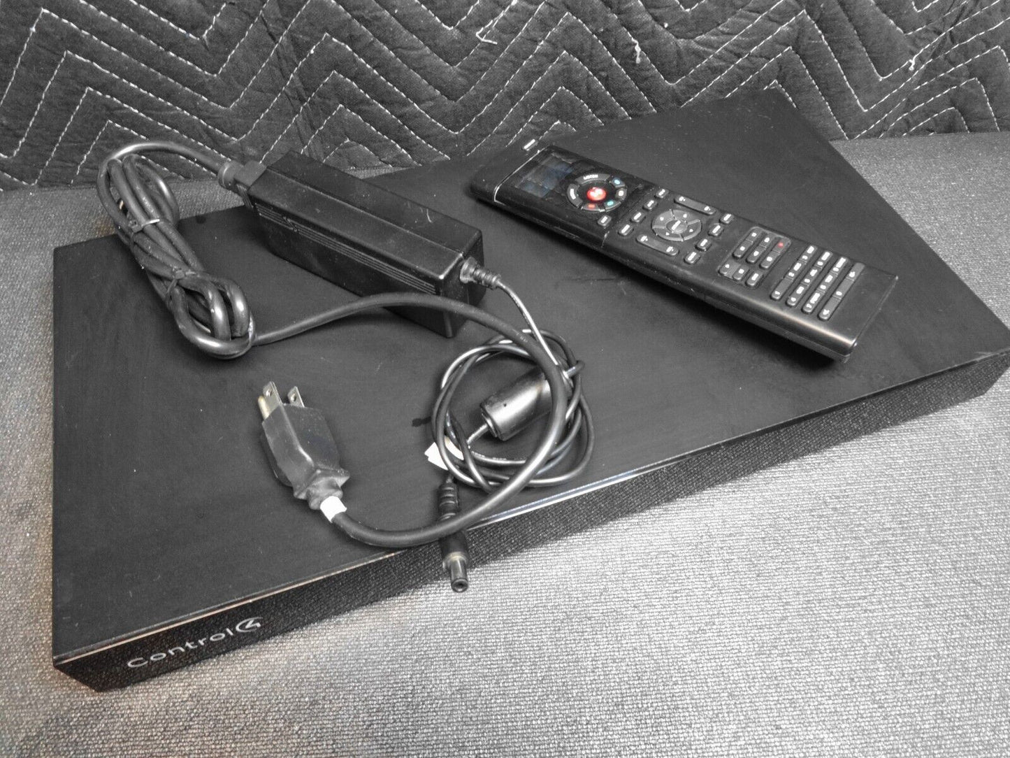 Control4 HC-800 Automation Controller C4-HC800-BL