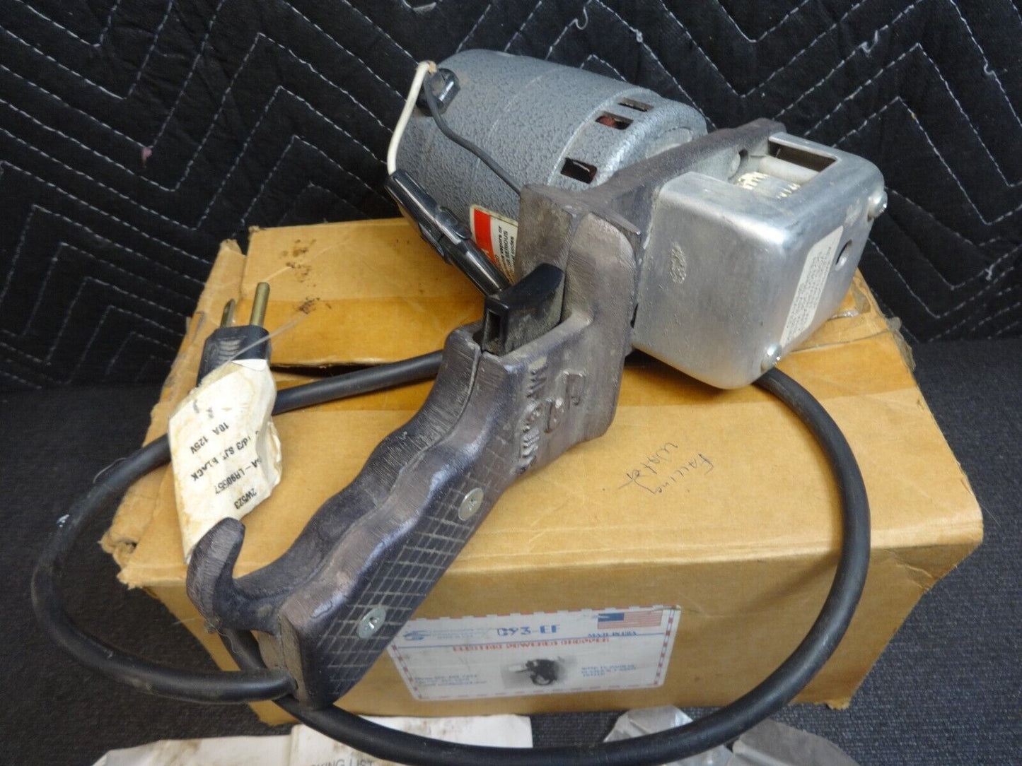 Fiberglass Chopper Gun - Engineered Solutions C93-EF w/ New Blades & Wheel