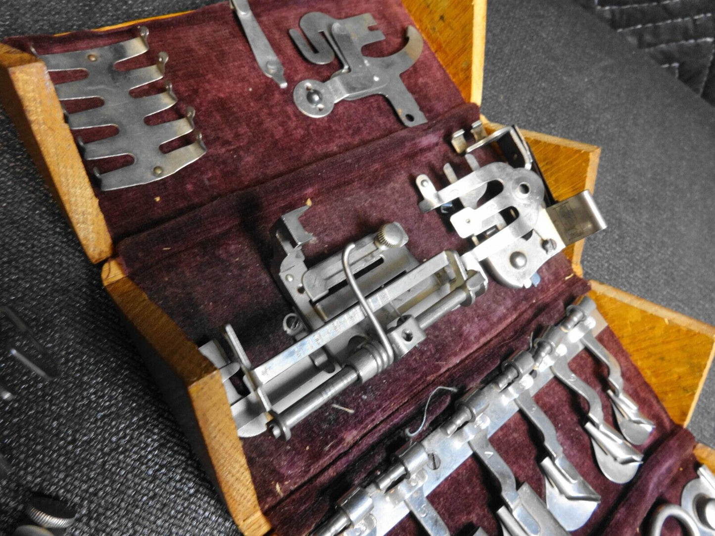 Antique Oak Singer Puzzle Box 1889 With Attachments Sewing Machine Parts