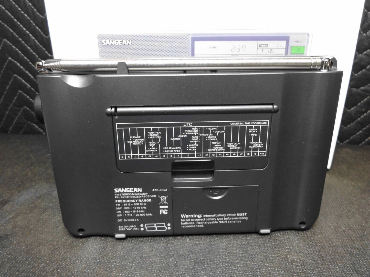 Sangean ATS-909X AM/FM/LW/SW World Band Receiver