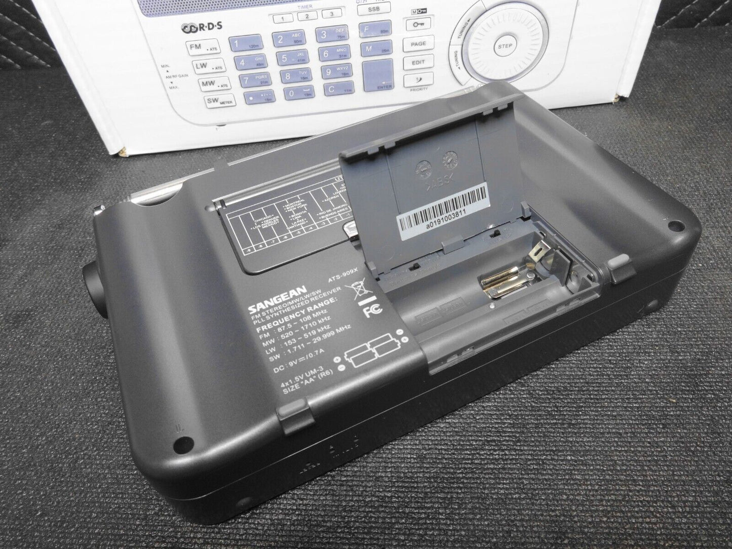 Sangean ATS-909X AM/FM/LW/SW World Band Receiver